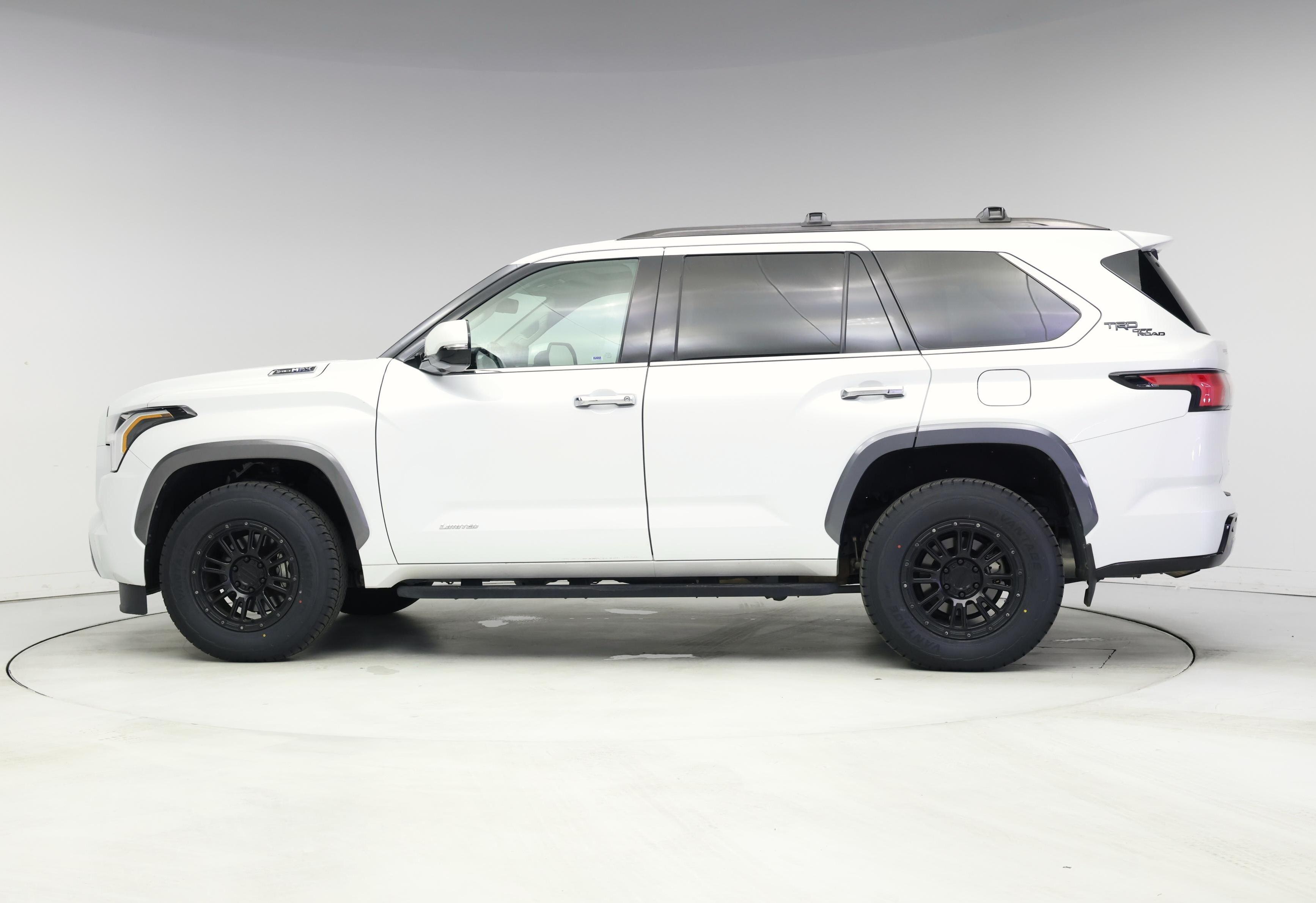 Thumbnail: 2023 Toyota Sequoia - 3