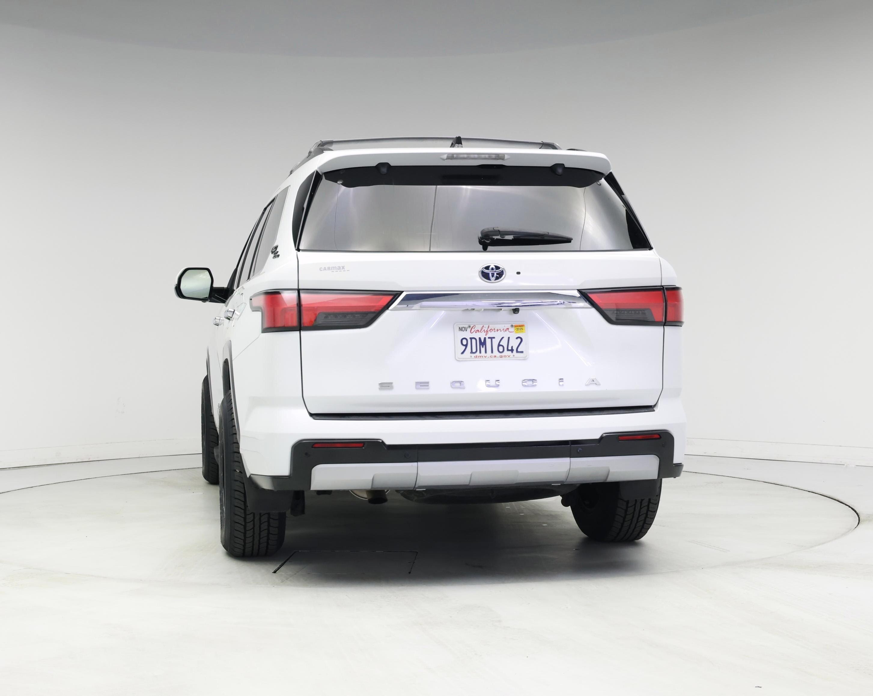 Thumbnail: 2023 Toyota Sequoia - 6