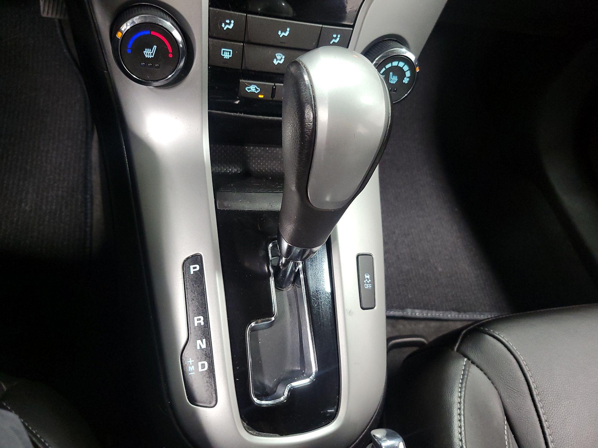 Thumbnail: 2014 Chevrolet Cruze - 16