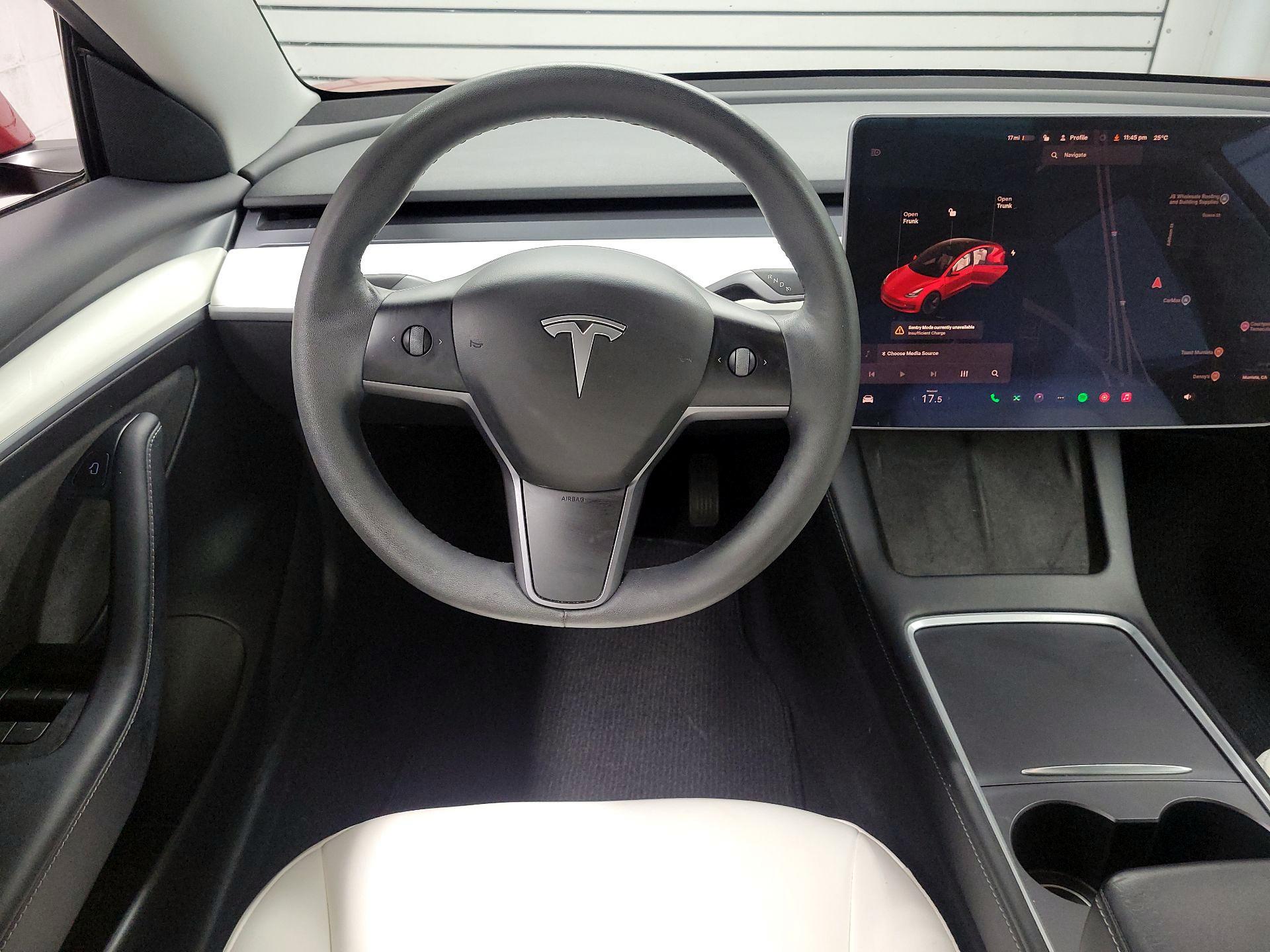 Thumbnail: 2021 Tesla Model 3 - 10