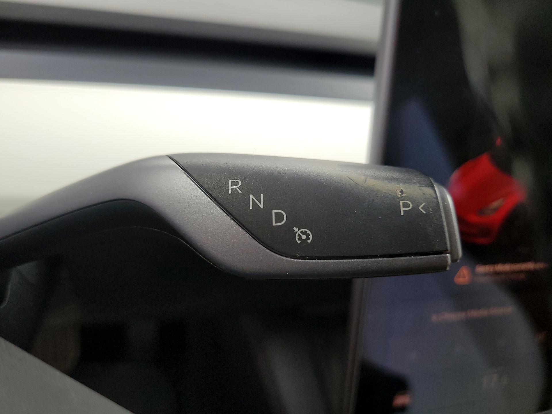 Thumbnail: 2021 Tesla Model 3 - 15