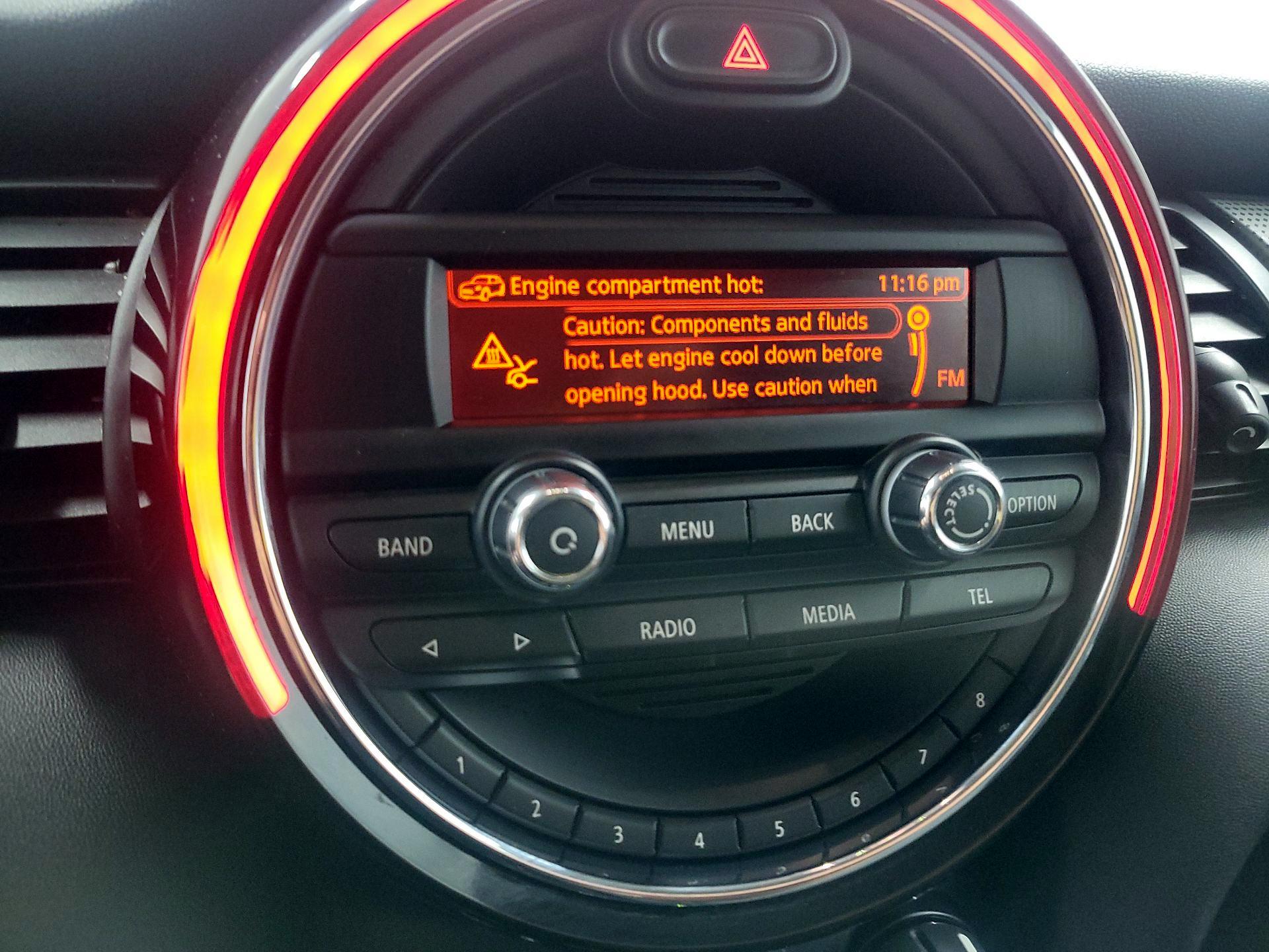 Thumbnail: 2014 MINI Cooper Hardtop - 13