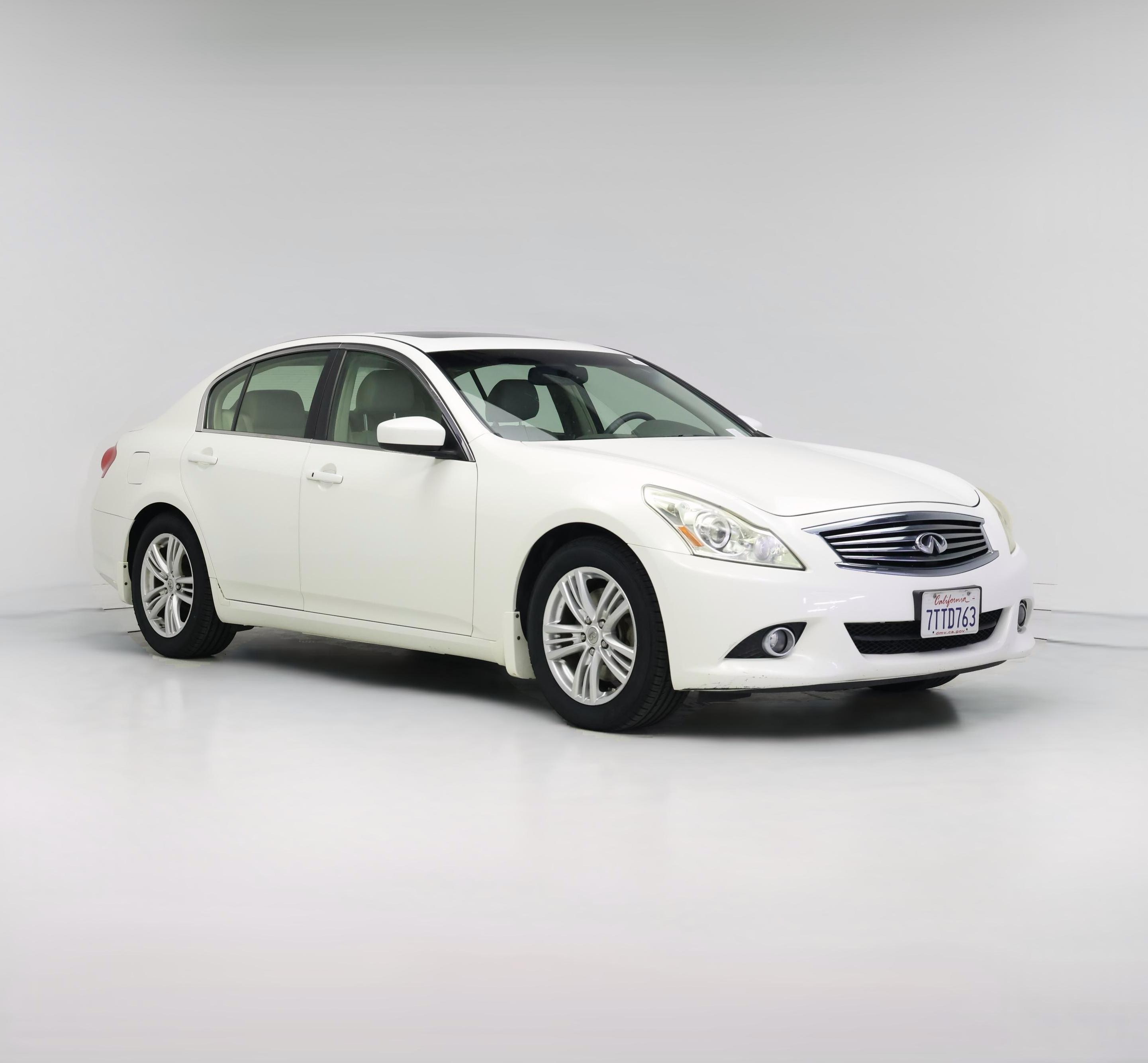 Thumbnail: 2013 INFINITI G37 - 1