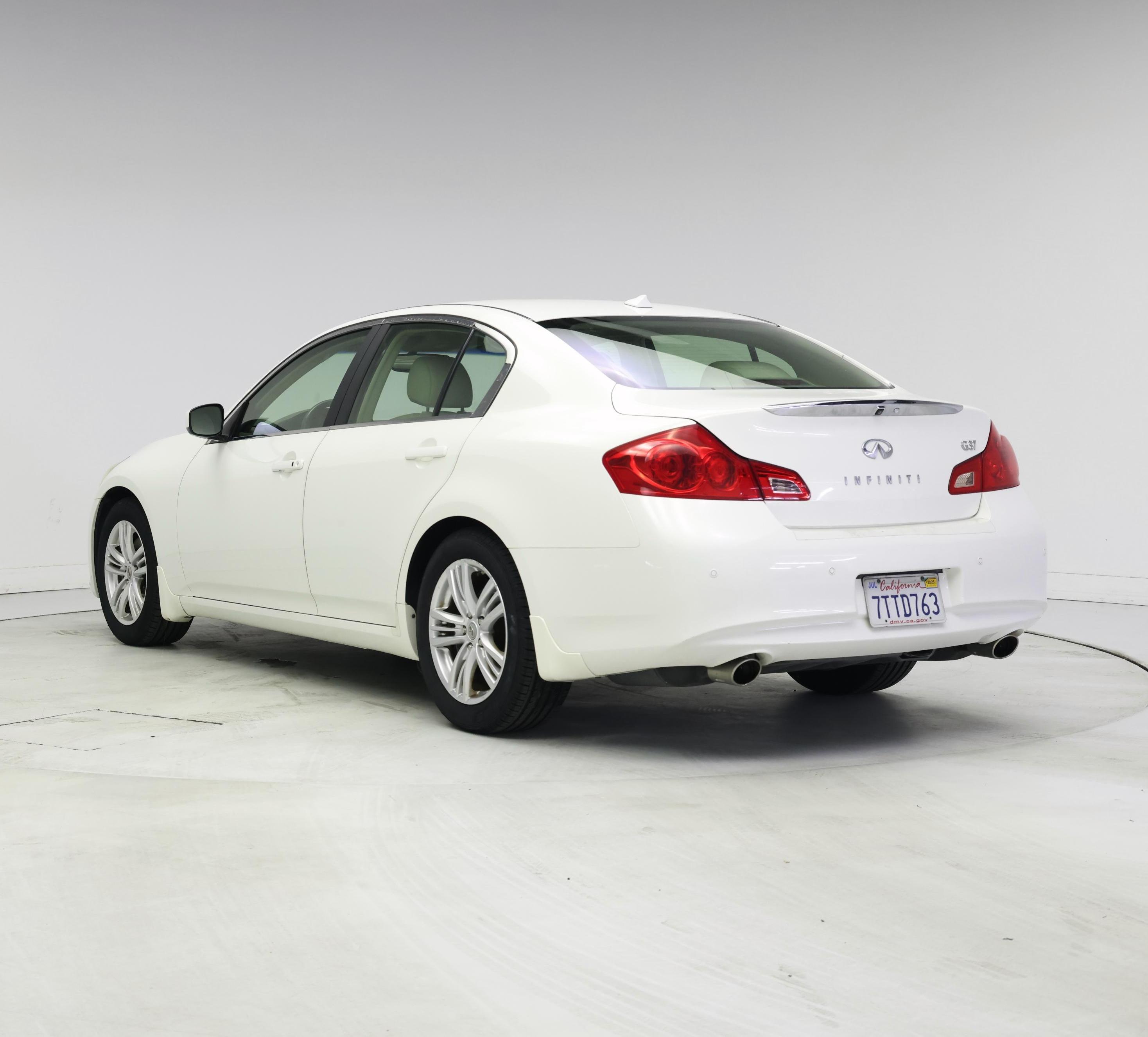 Thumbnail: 2013 INFINITI G37 - 2