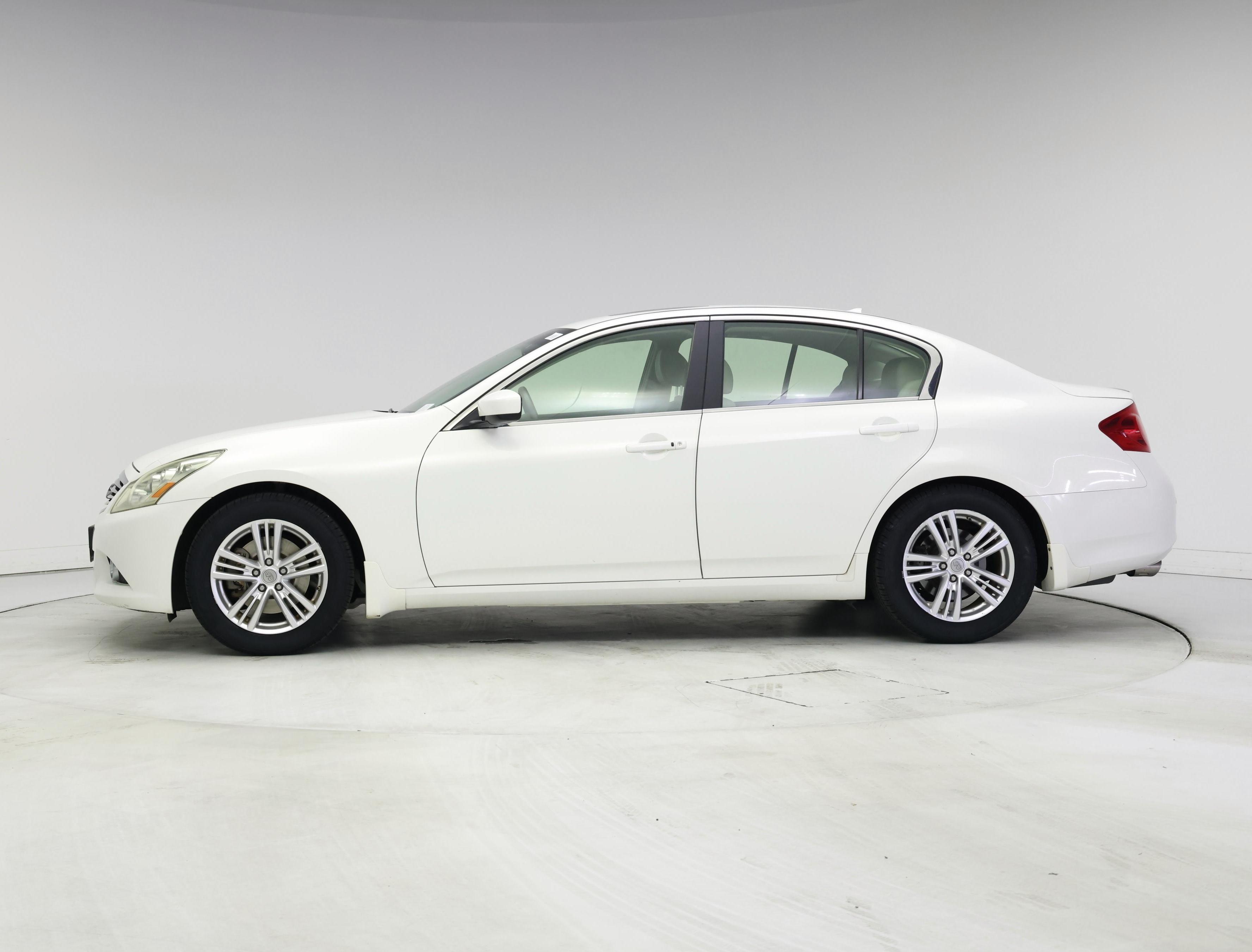 Thumbnail: 2013 INFINITI G37 - 3