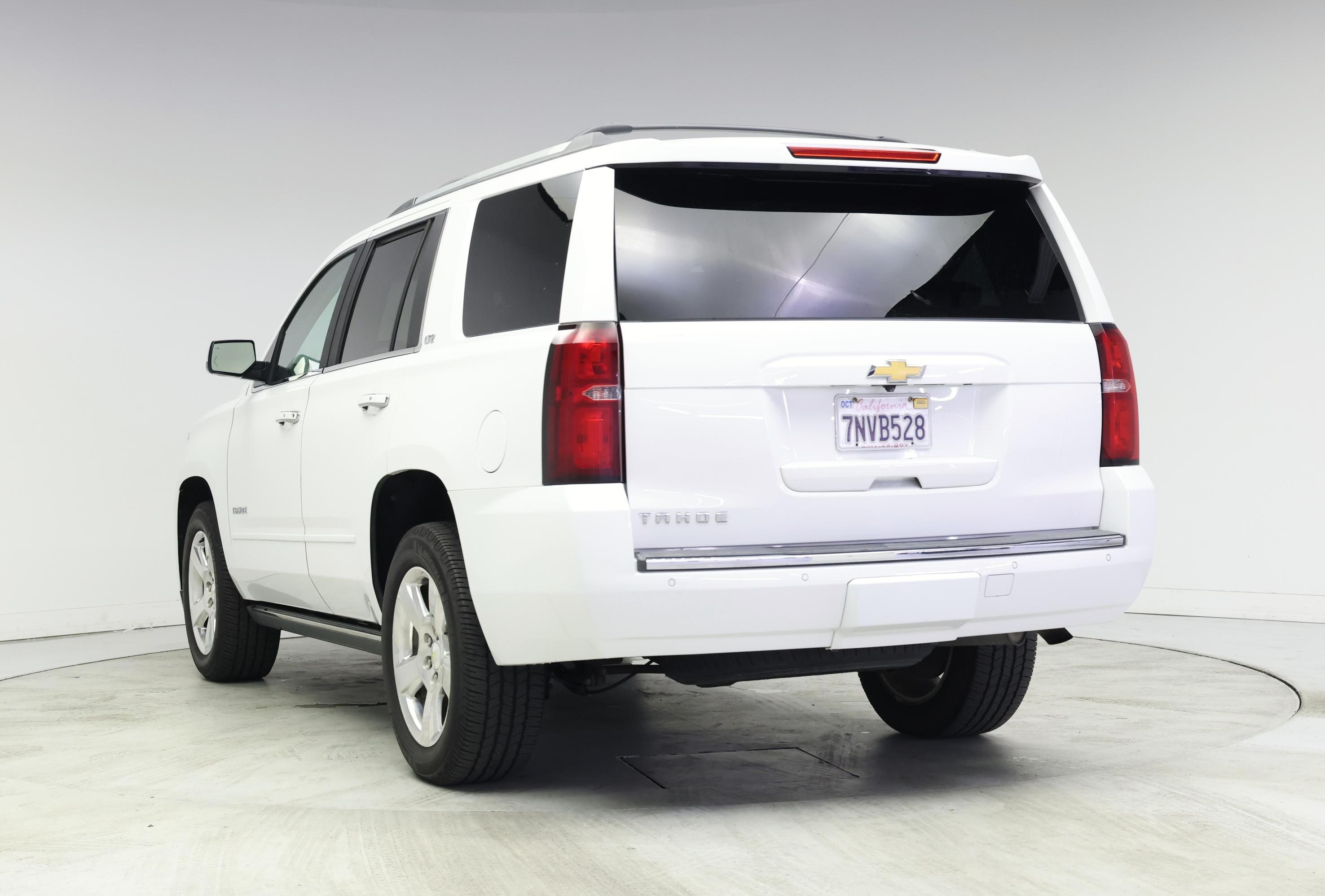Thumbnail: 2016 Chevrolet Tahoe - 2
