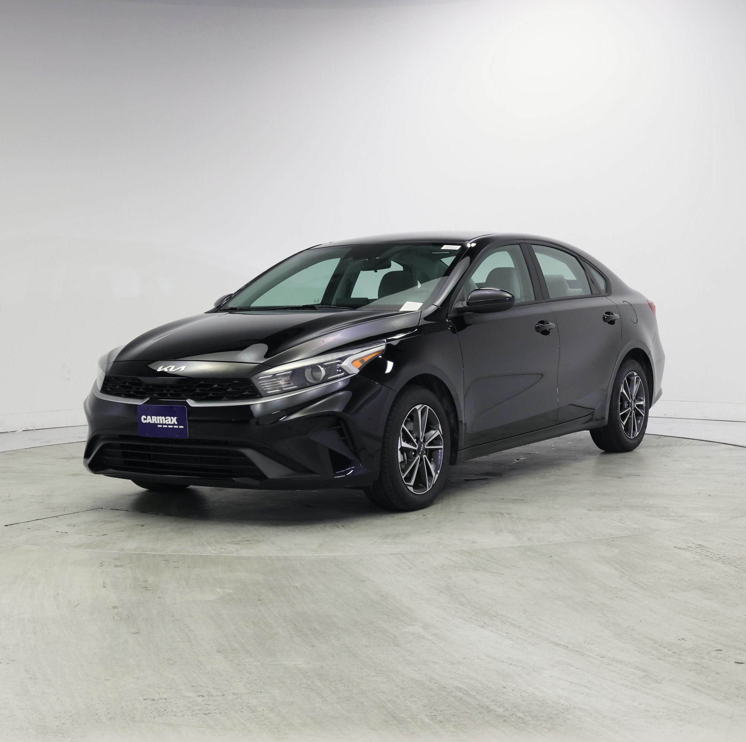 Thumbnail: 2022 Kia Forte - 4