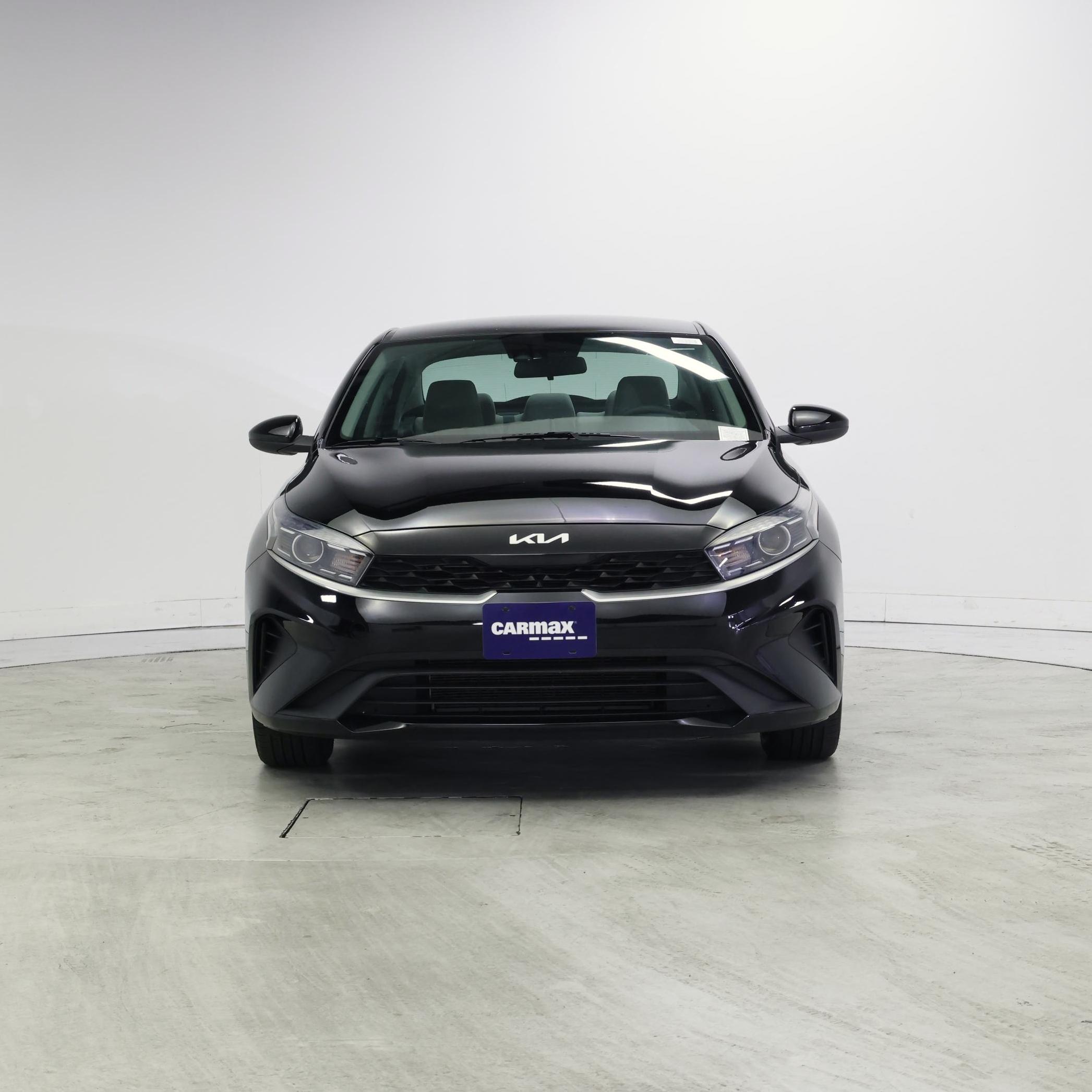 Thumbnail: 2022 Kia Forte - 5