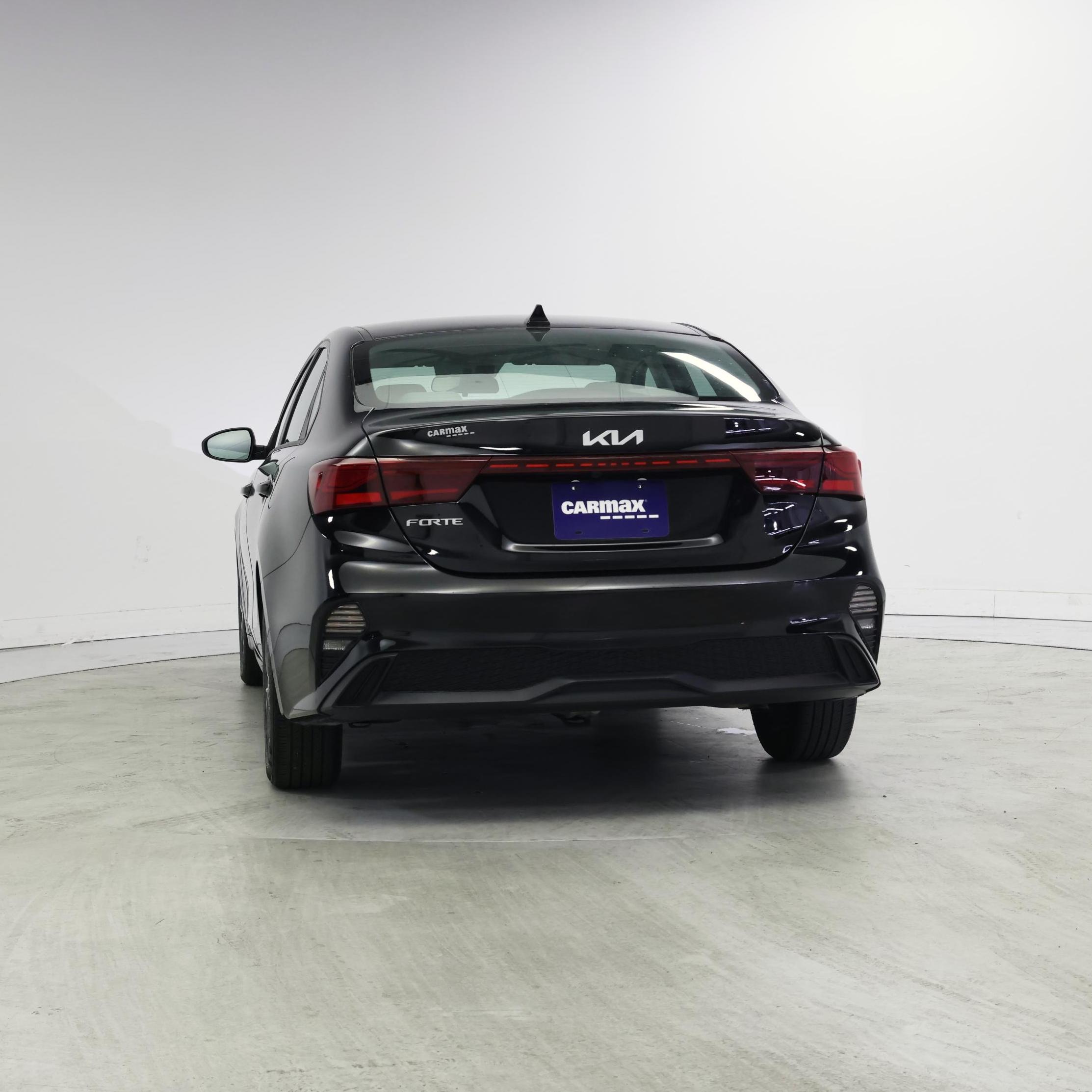 Thumbnail: 2022 Kia Forte - 6