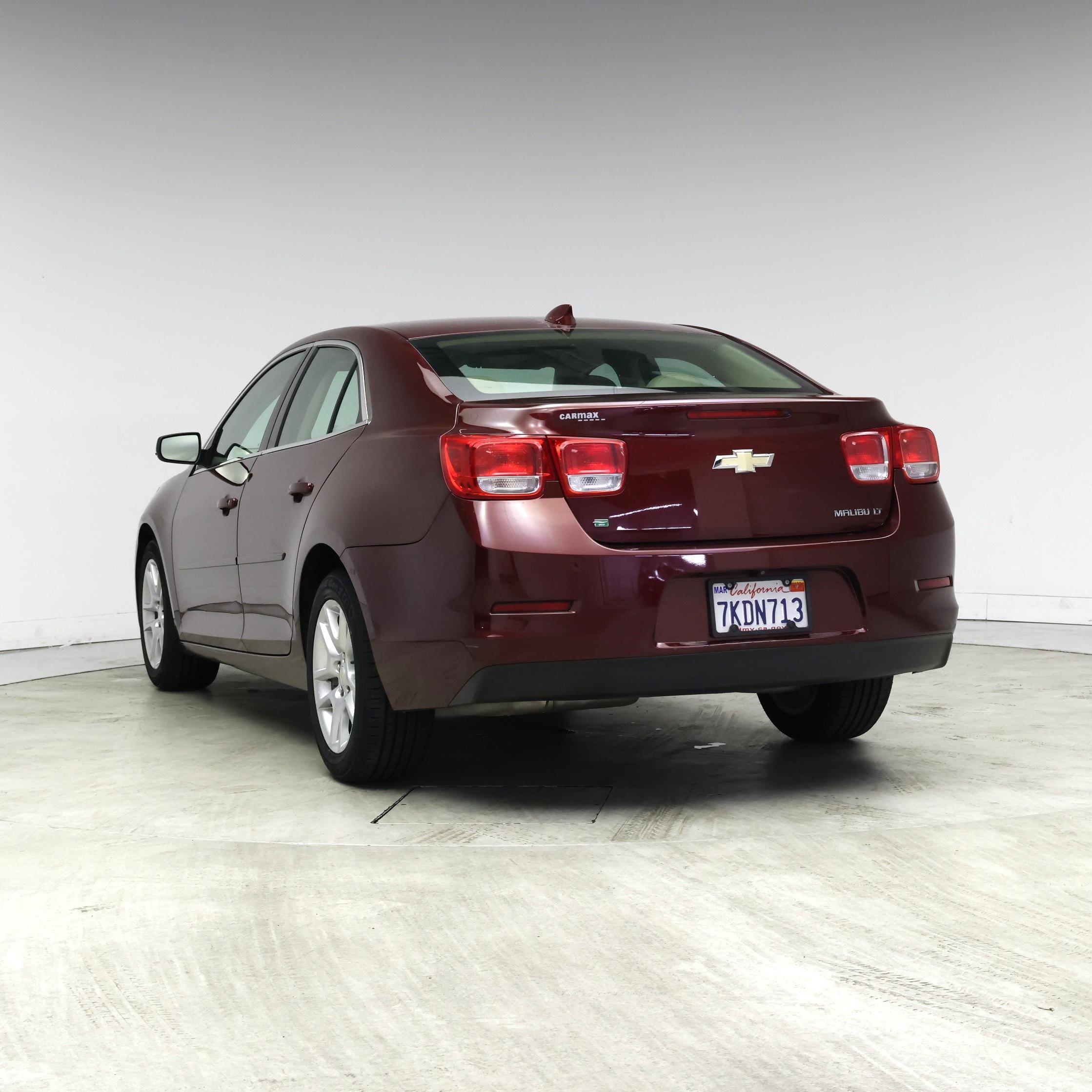 Thumbnail: 2015 Chevrolet Malibu - 2