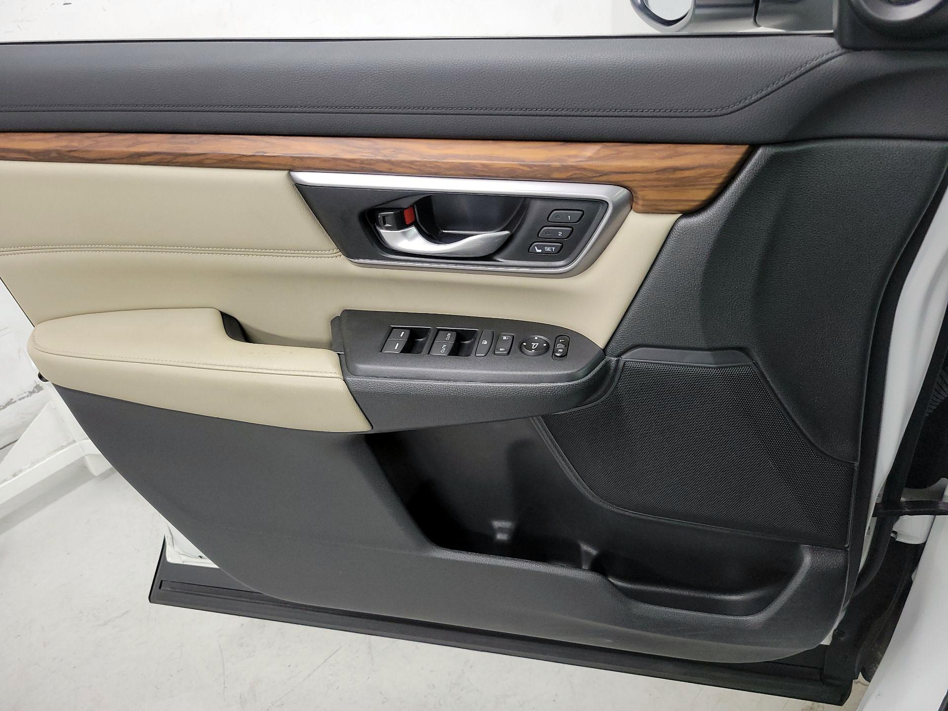 Thumbnail: 2018 Honda CR-V - 12