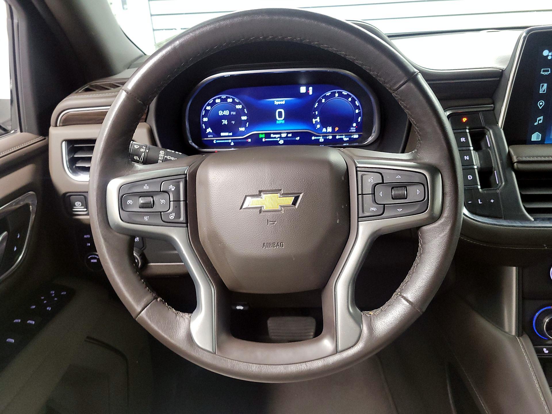 Thumbnail: 2022 Chevrolet Suburban - 10