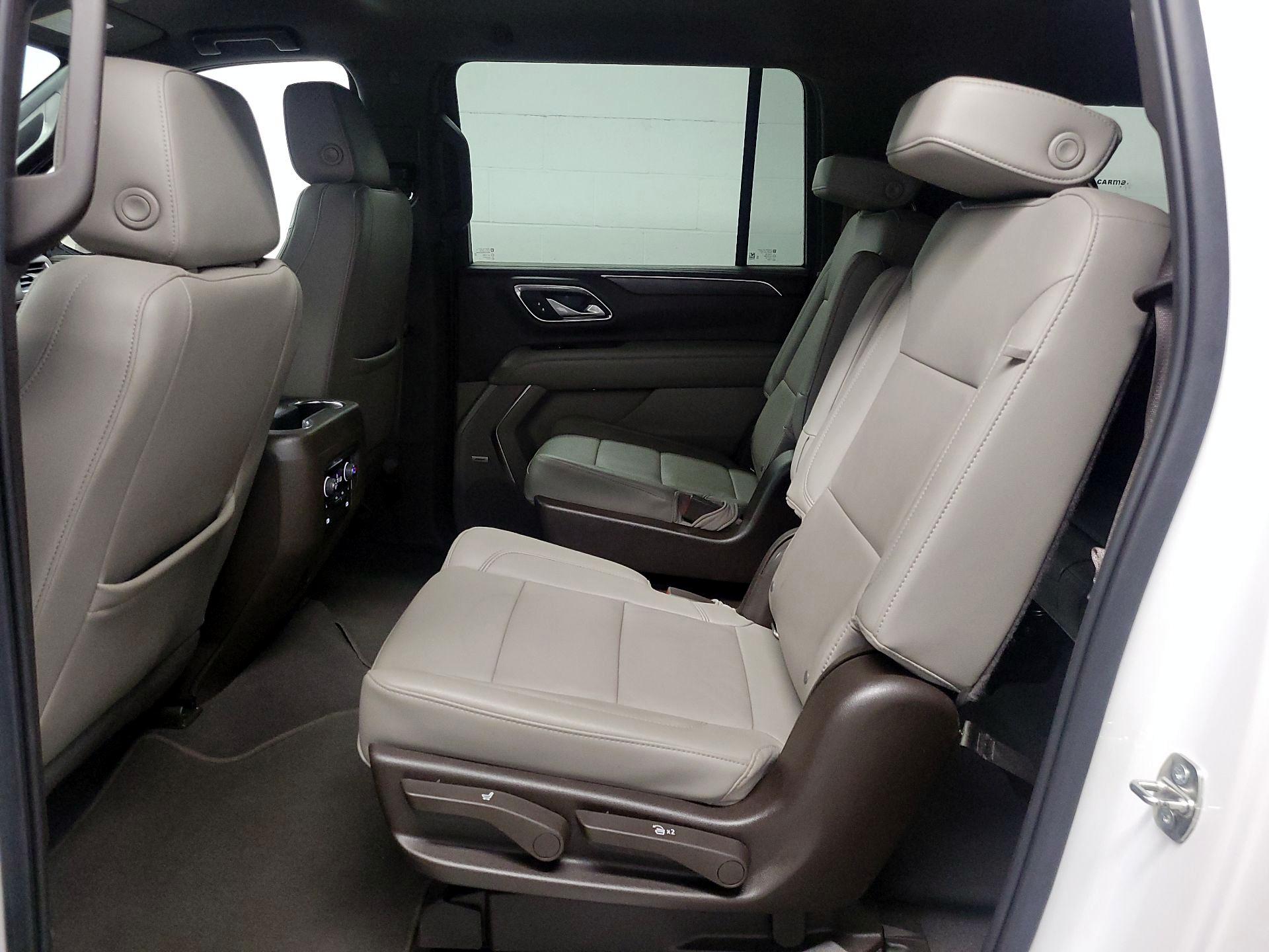 Thumbnail: 2022 Chevrolet Suburban - 16