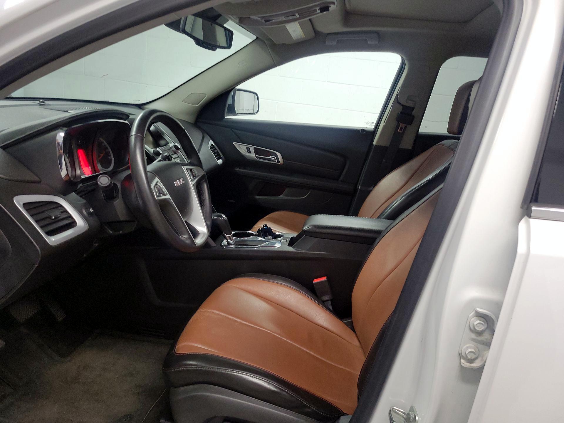 Thumbnail: 2017 GMC Terrain - 11