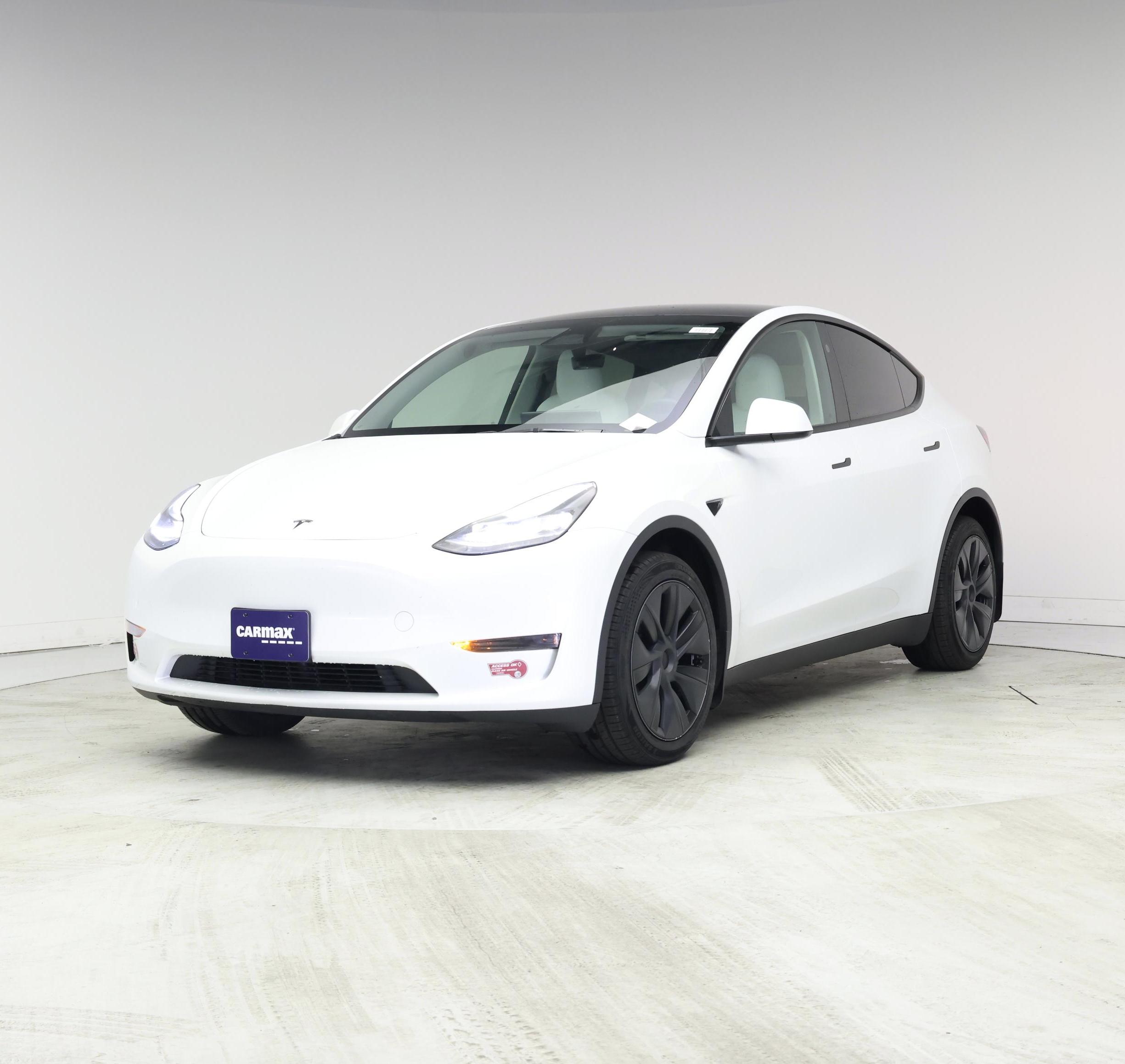 Thumbnail: 2024 Tesla Model Y - 4