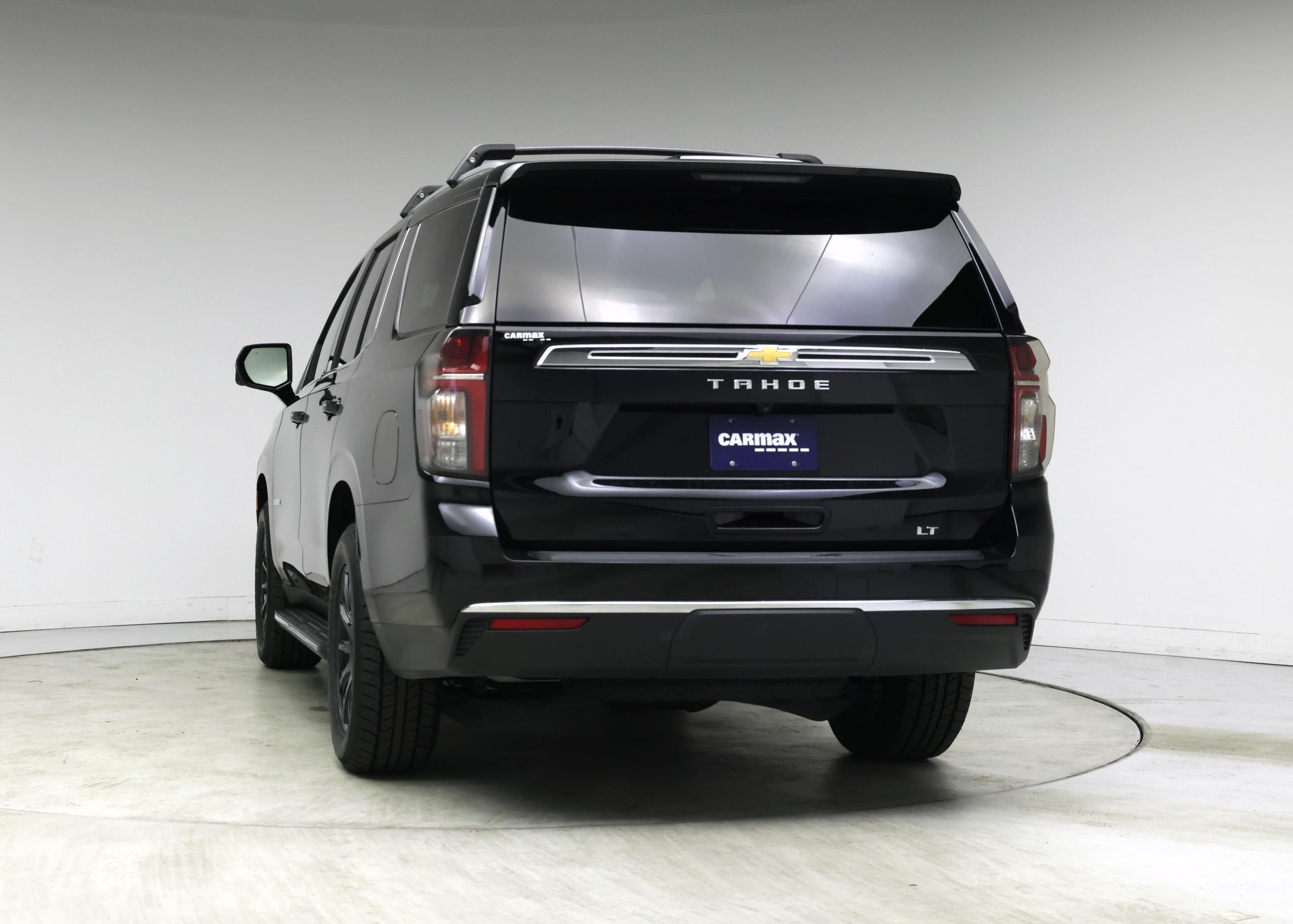 Thumbnail: 2023 Chevrolet Tahoe - 6