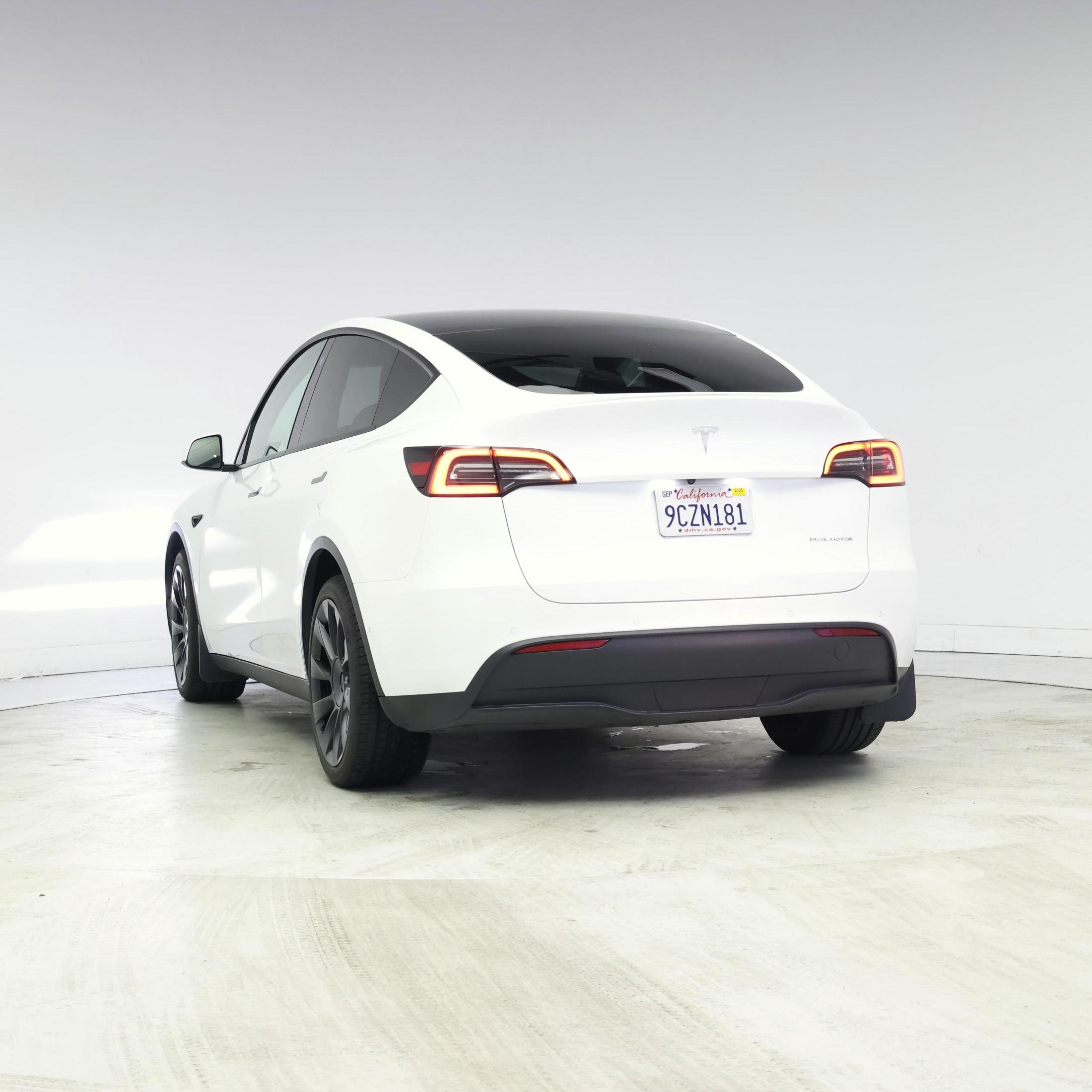 Thumbnail: 2022 Tesla Model Y - 2