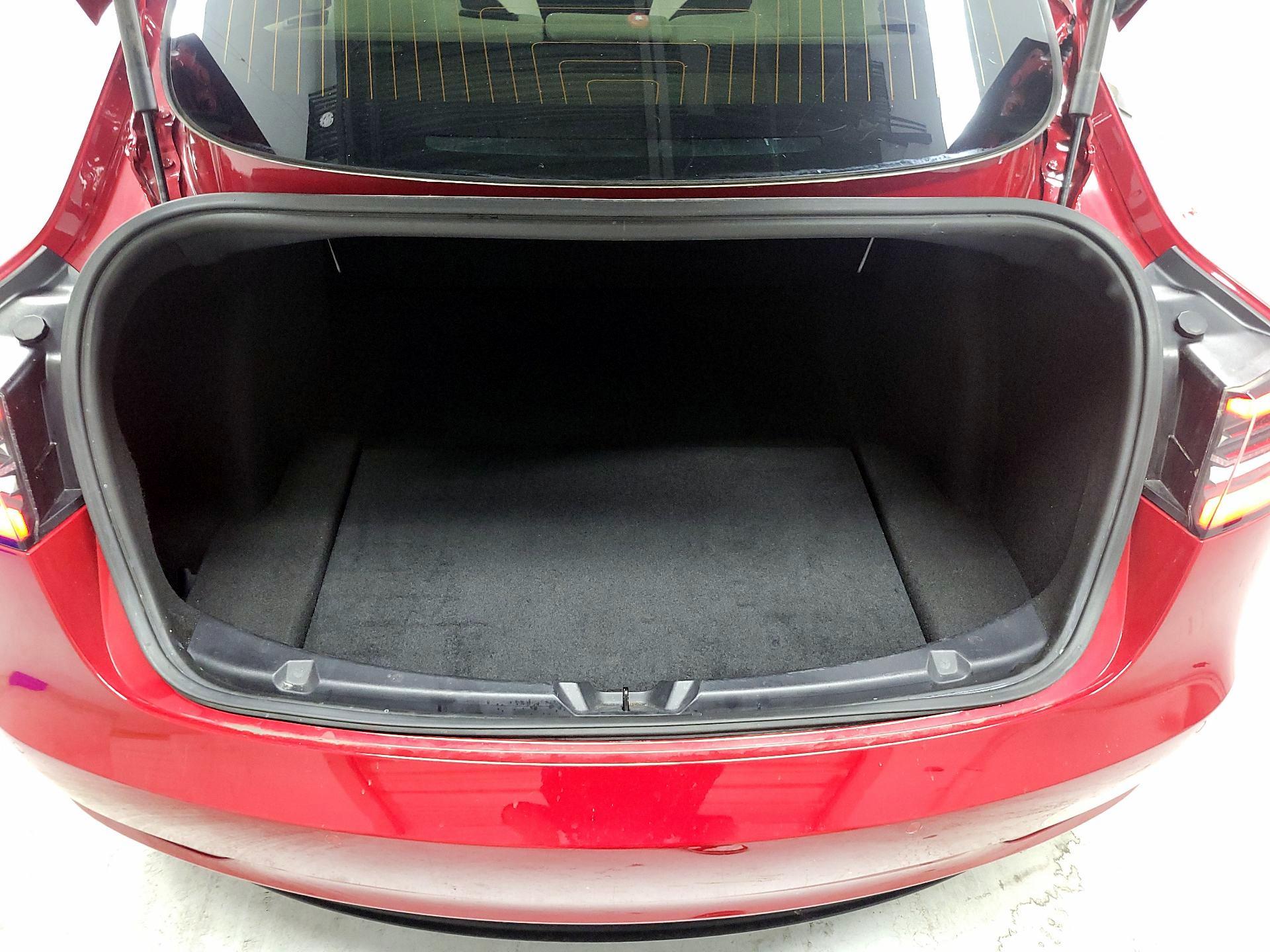 Thumbnail: 2019 Tesla Model 3 - 18