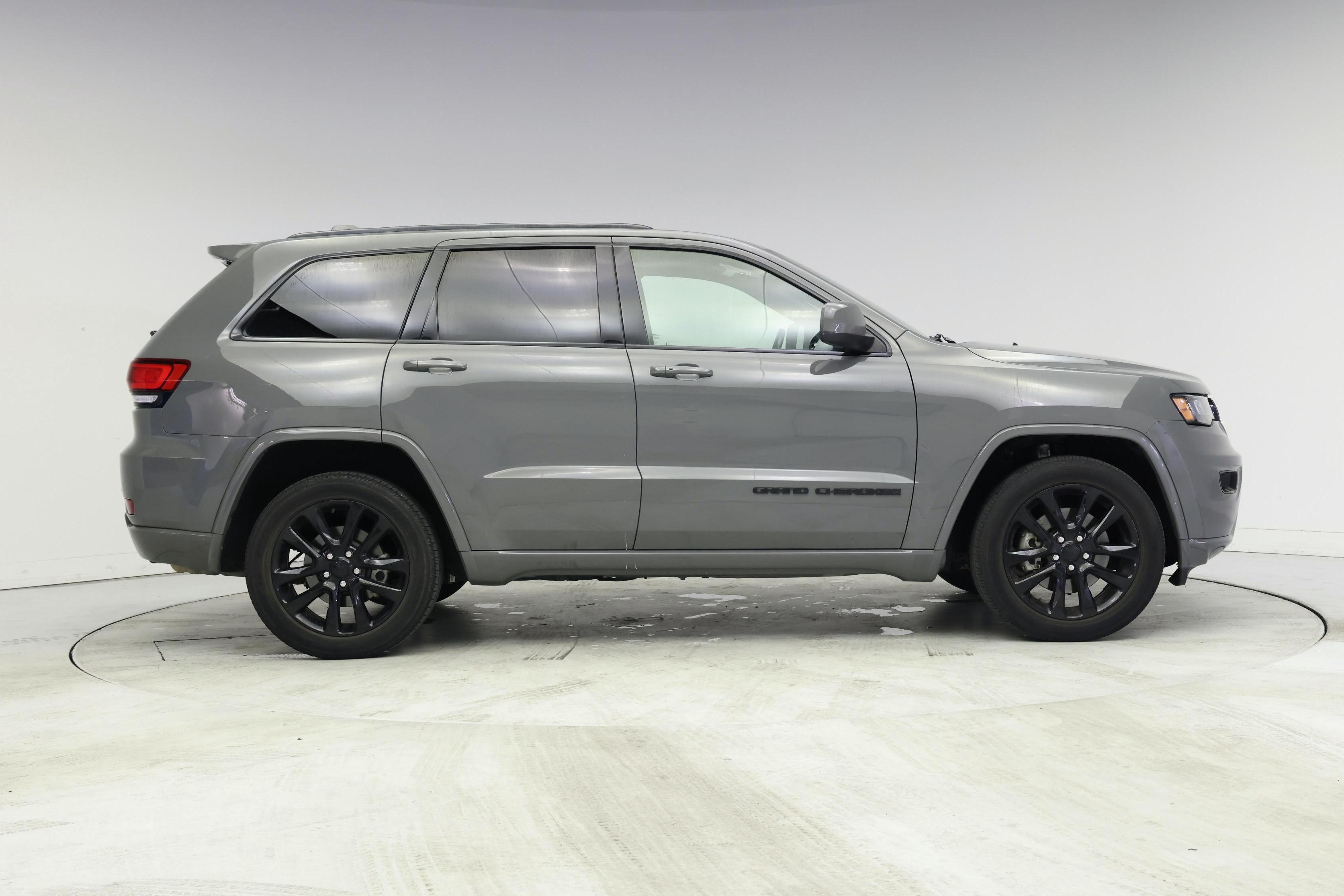 Thumbnail: 2021 Jeep Grand Cherokee - 7
