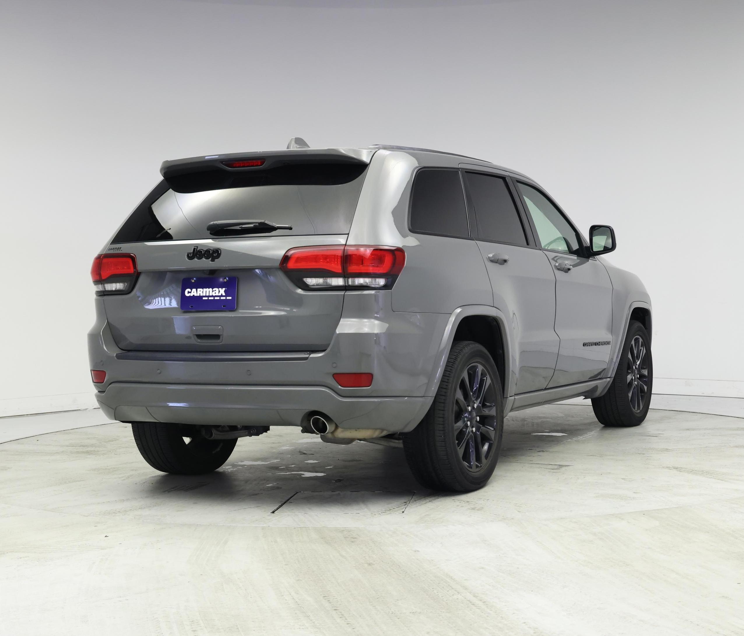 Thumbnail: 2021 Jeep Grand Cherokee - 8