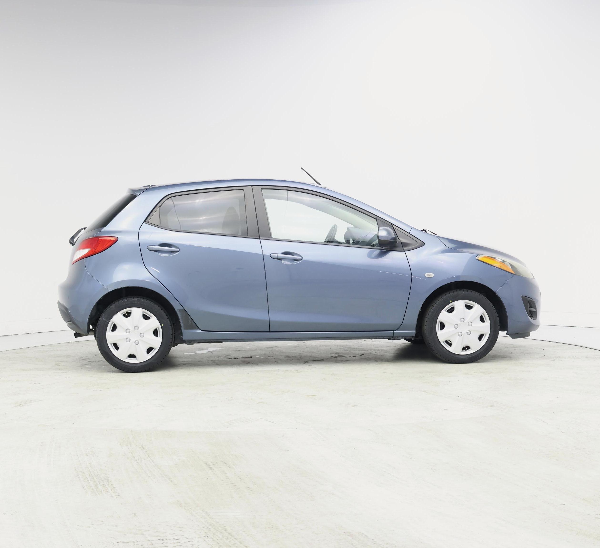 Thumbnail: 2014 Mazda Mazda2 - 7