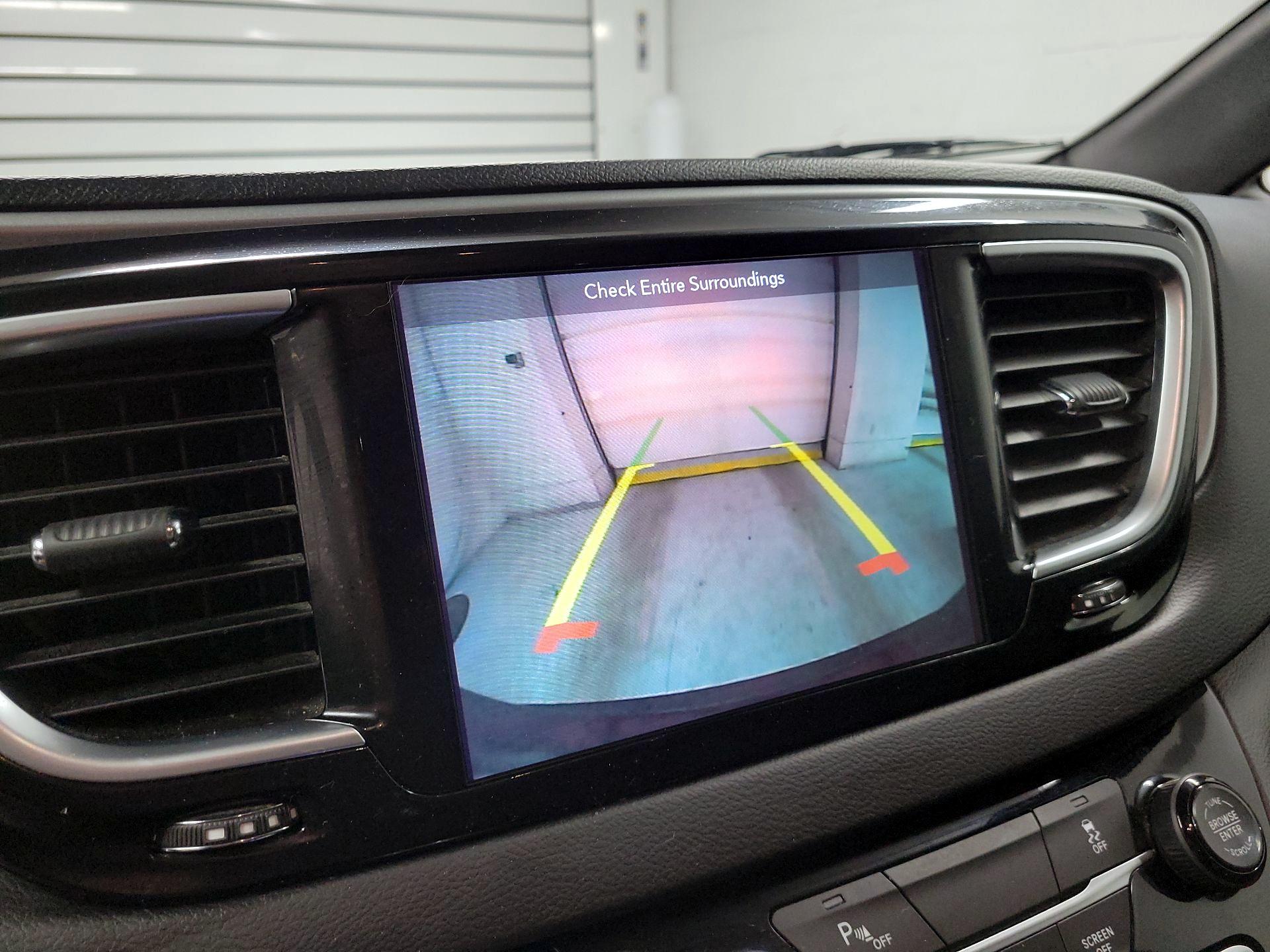 Thumbnail: 2019 Chrysler Pacifica - 15
