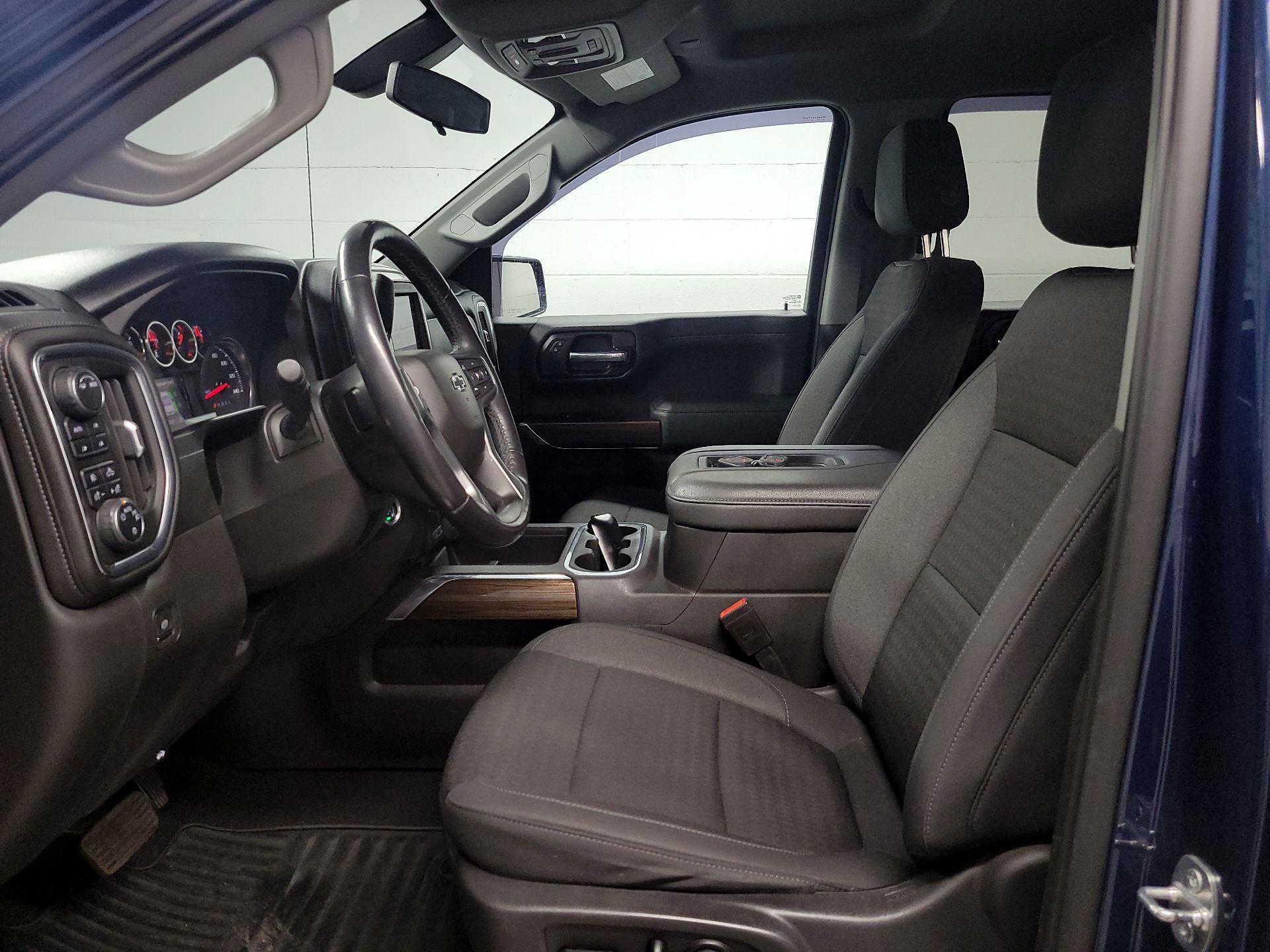 Thumbnail: 2021 Chevrolet Silverado 1500 - 11