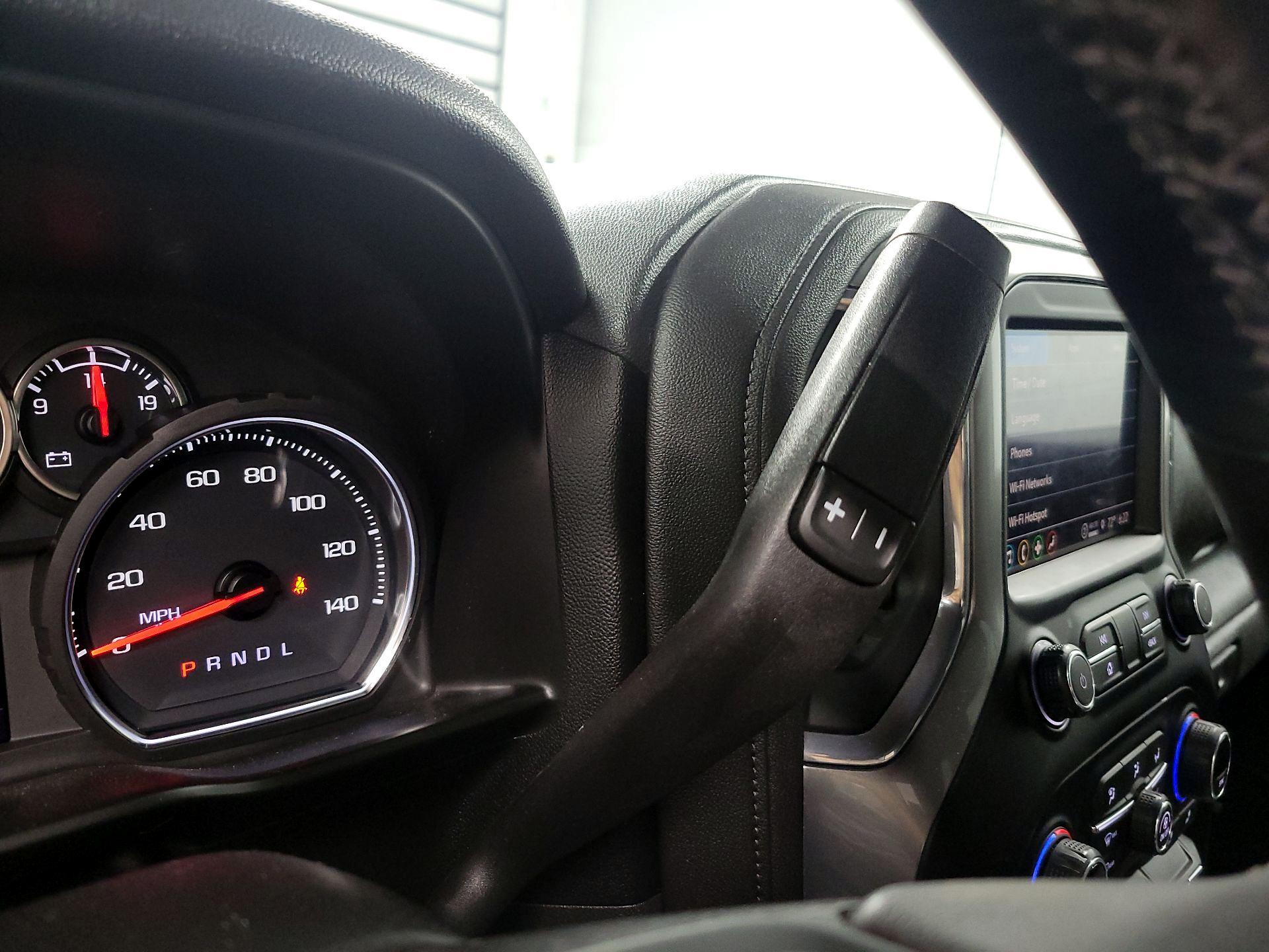 Thumbnail: 2021 Chevrolet Silverado 1500 - 17