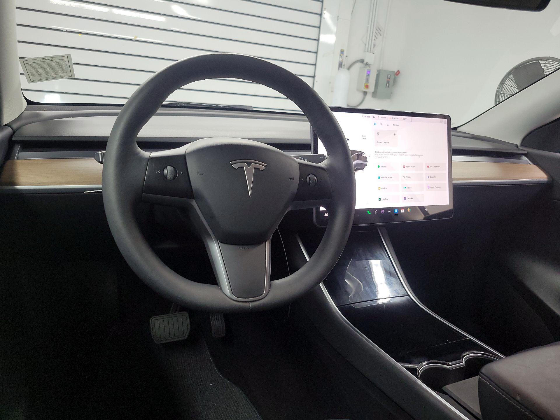 Thumbnail: 2021 Tesla Model Y - 10