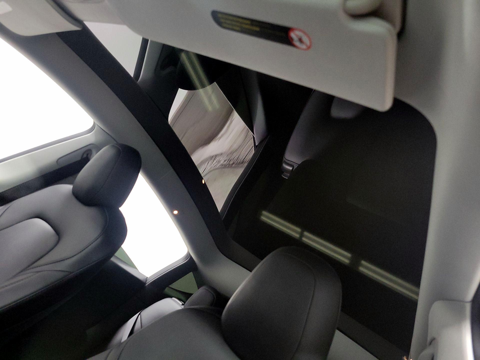Thumbnail: 2021 Tesla Model Y - 17