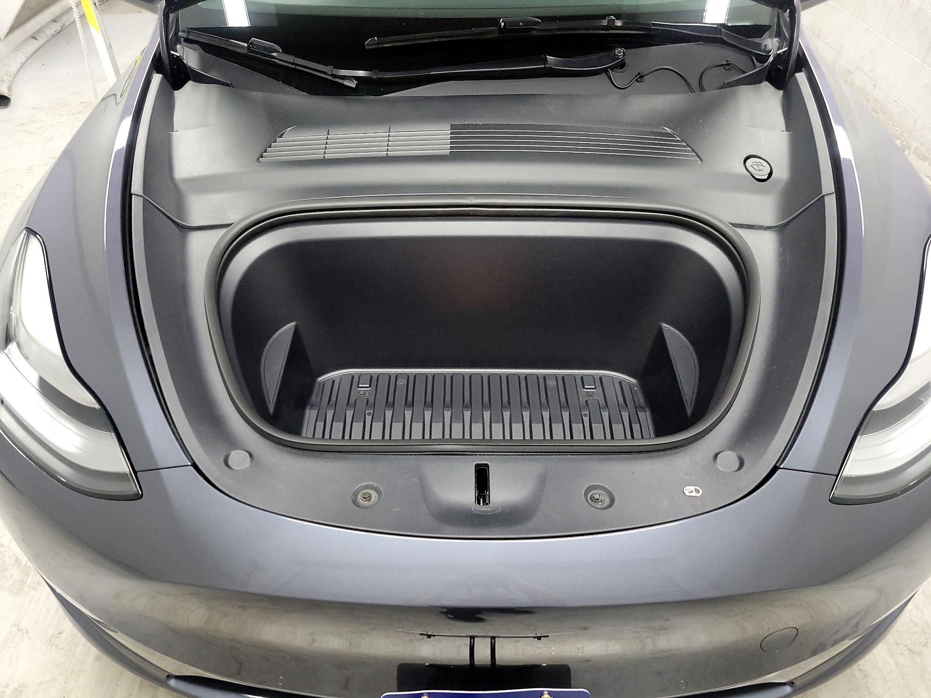 Thumbnail: 2021 Tesla Model Y - 20