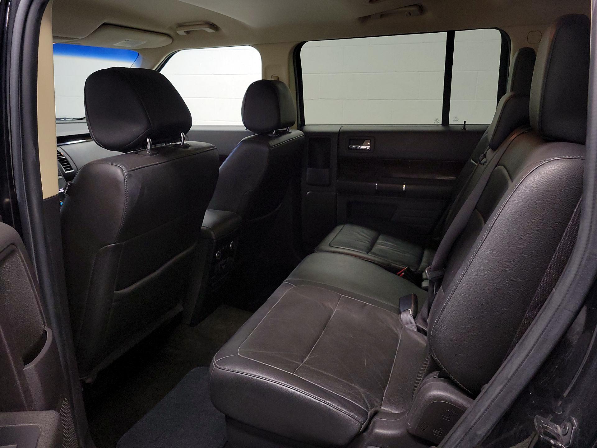 Thumbnail: 2016 Ford Flex - 18