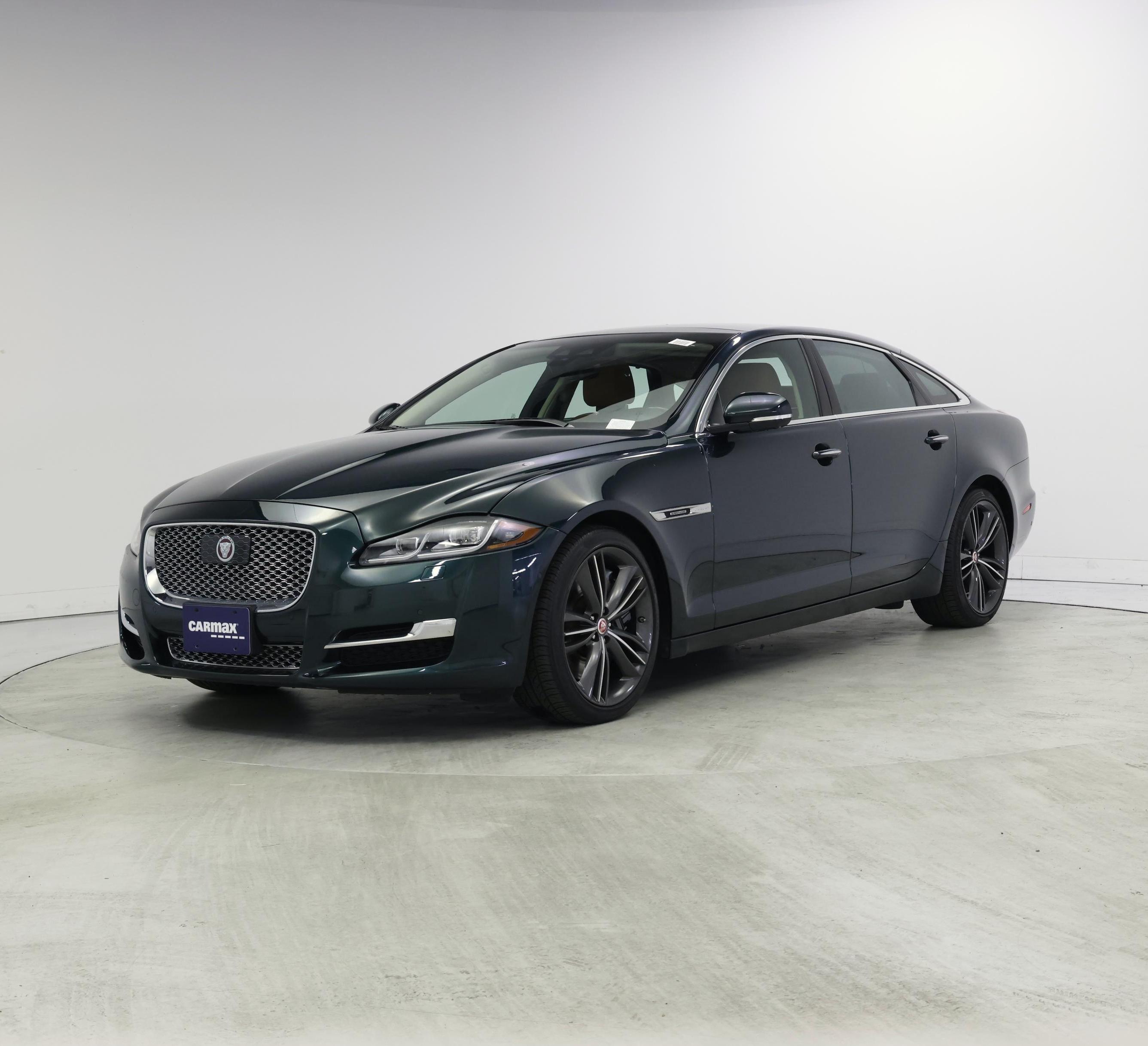 Thumbnail: 2019 Jaguar XJ - 4