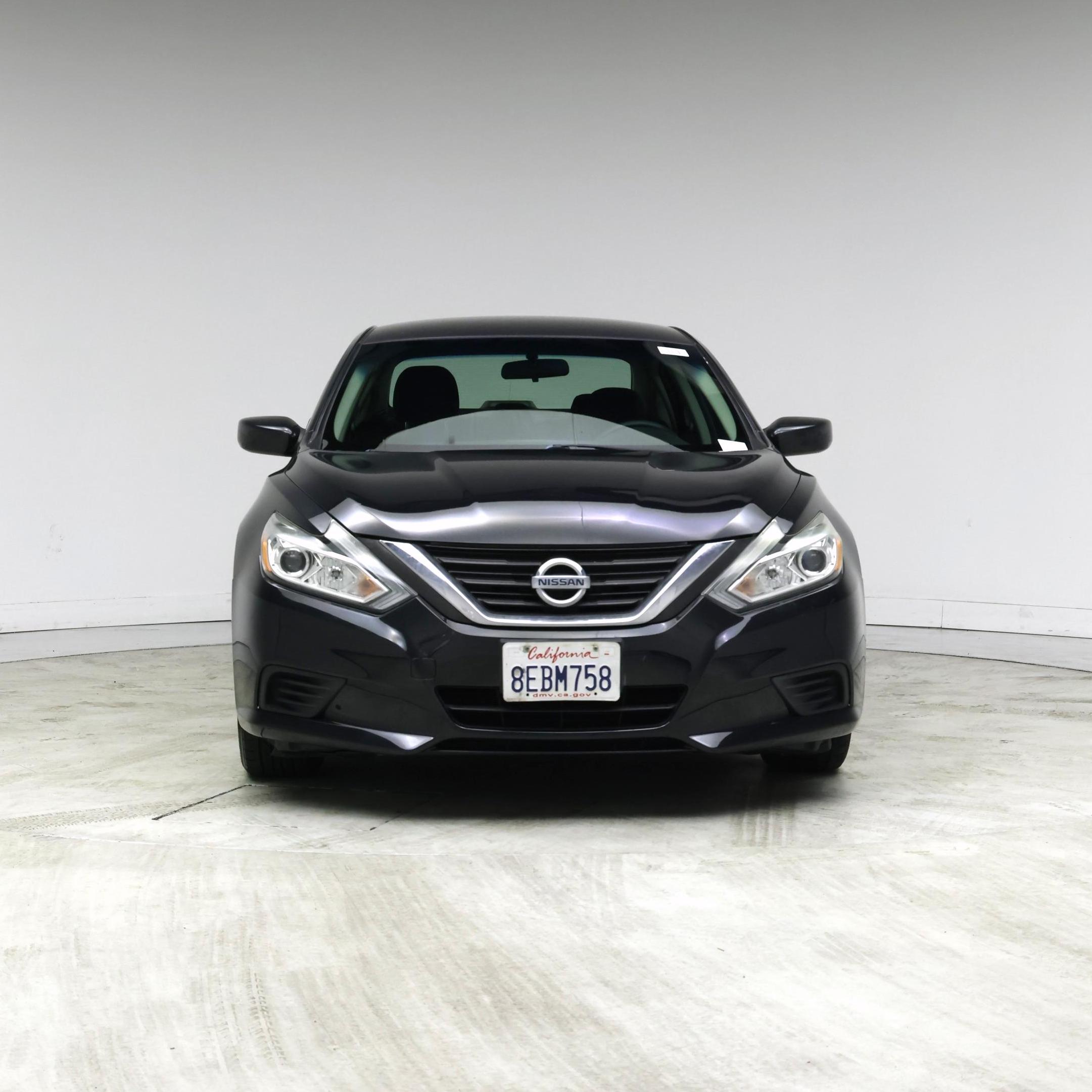 Thumbnail: 2016 Nissan Altima - 5