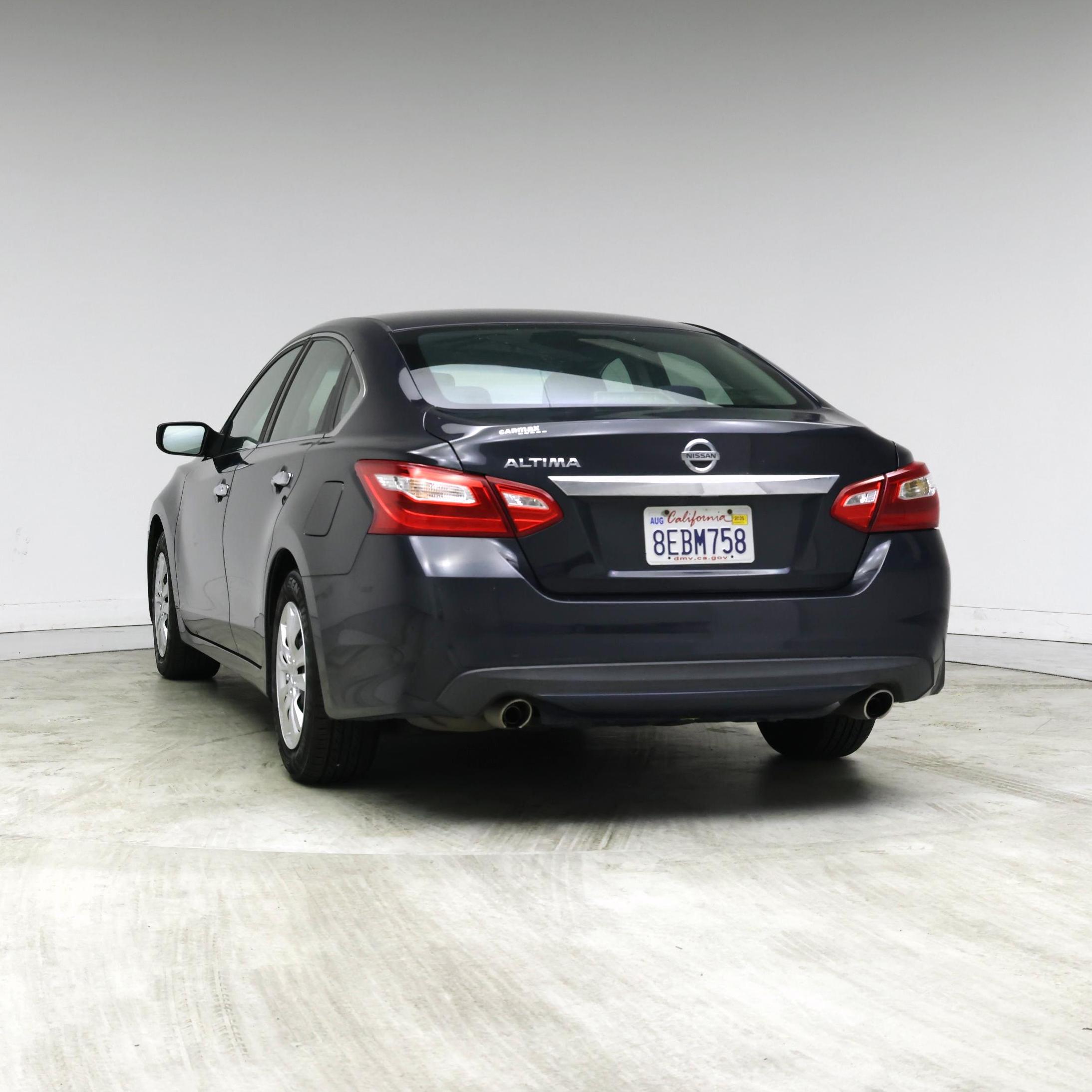 Thumbnail: 2016 Nissan Altima - 6