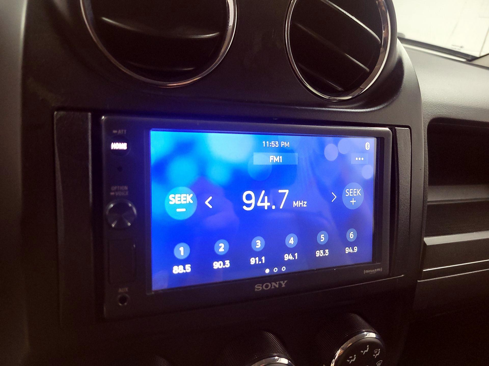Thumbnail: 2016 Jeep Patriot - 14