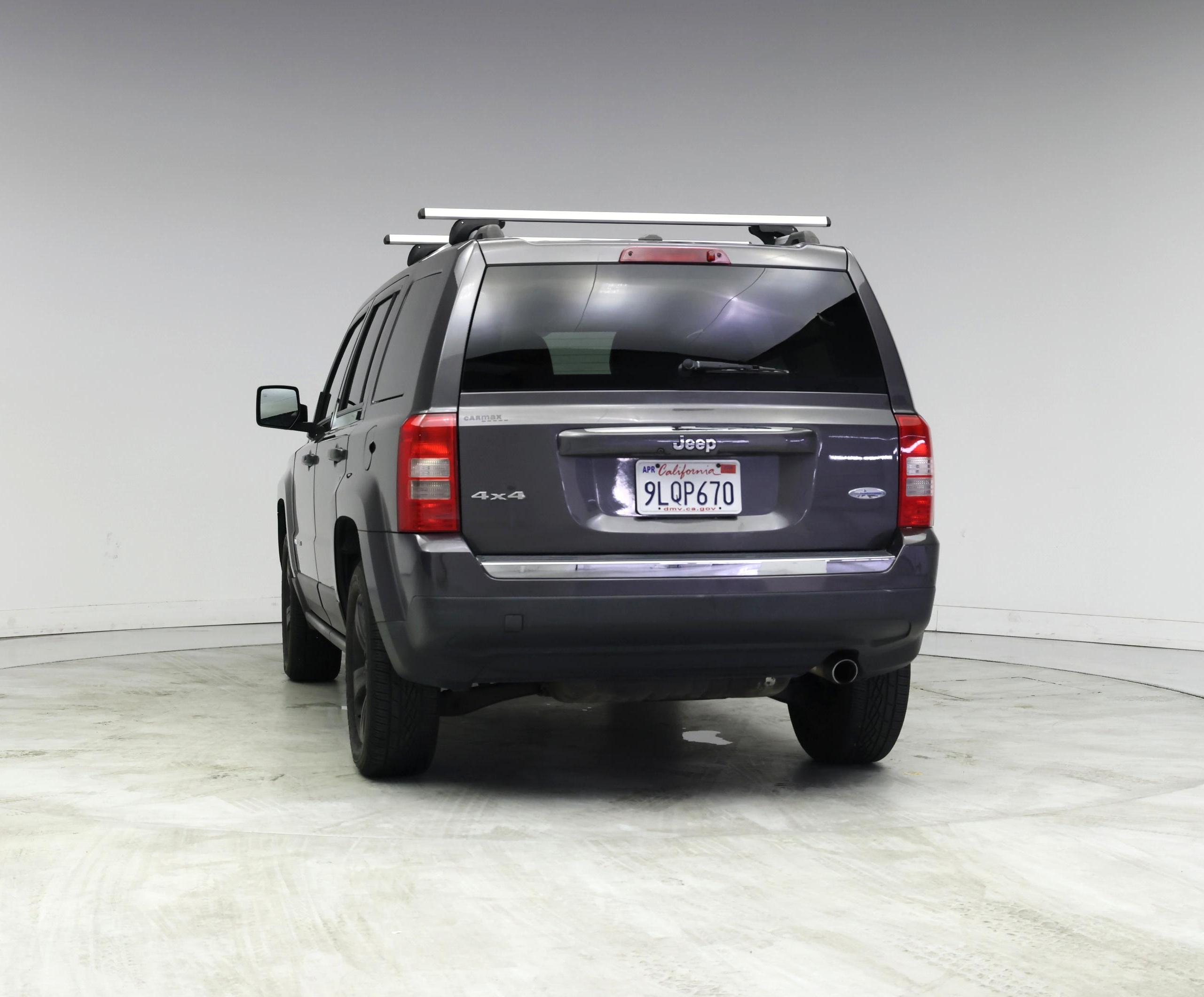 Thumbnail: 2016 Jeep Patriot - 6