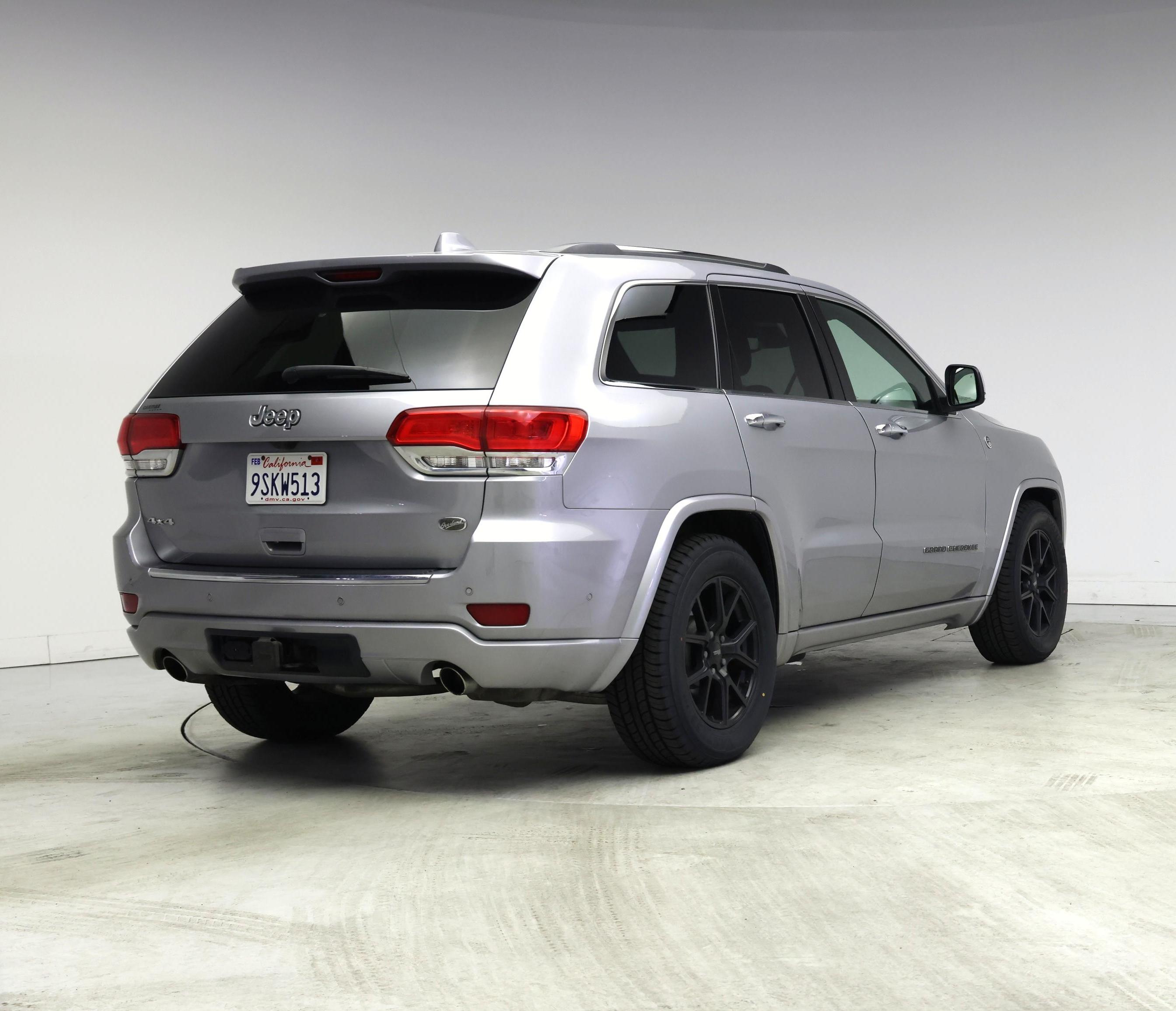 Thumbnail: 2017 Jeep Grand Cherokee - 8