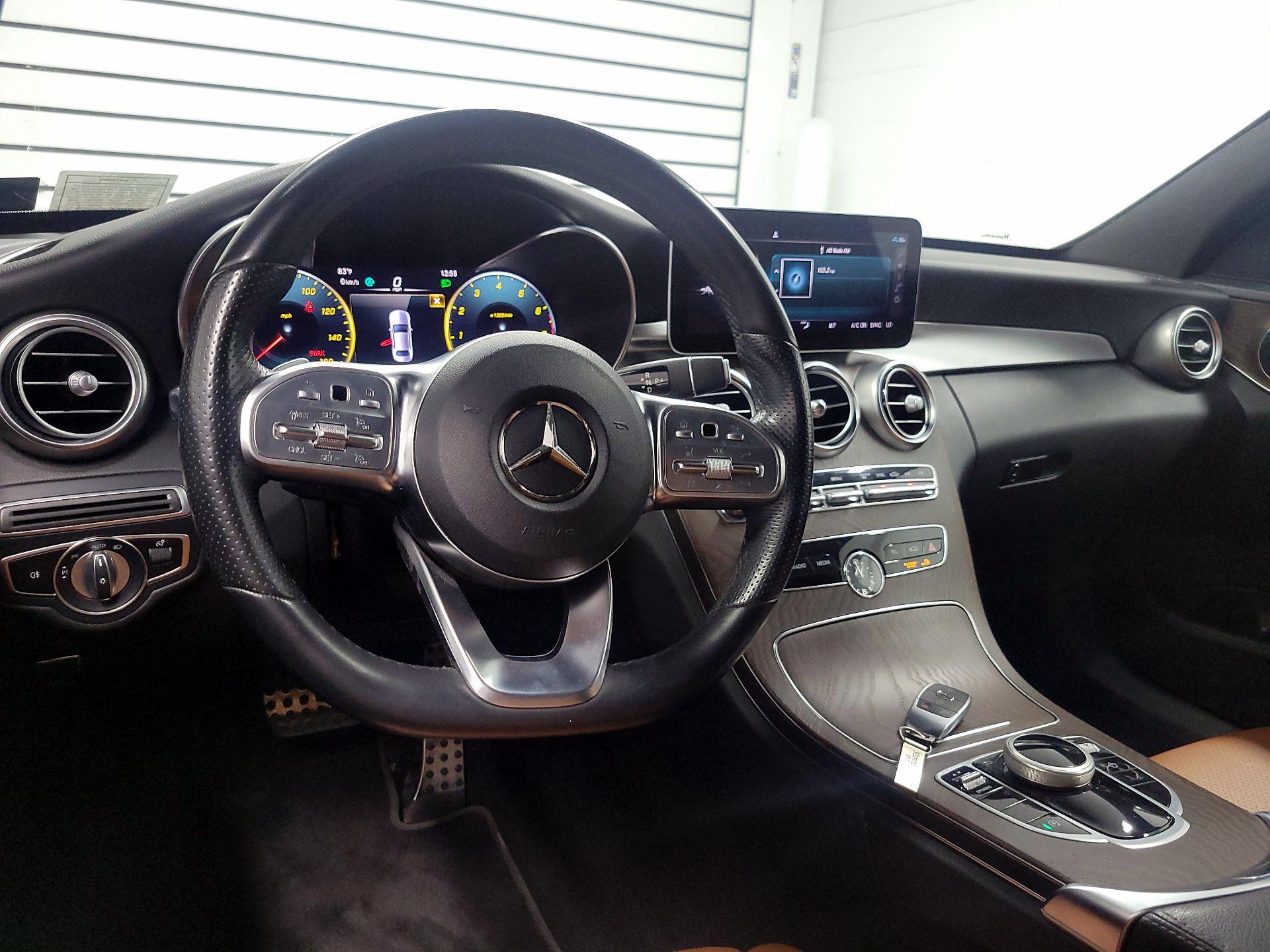 Thumbnail: 2020 Mercedes-Benz C-Class - 9