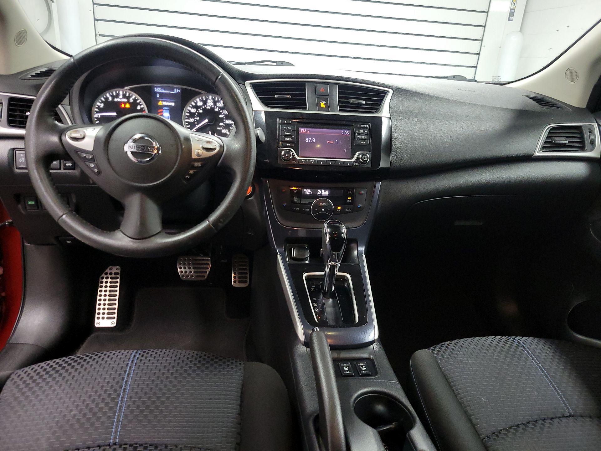 Thumbnail: 2018 Nissan Sentra - 9