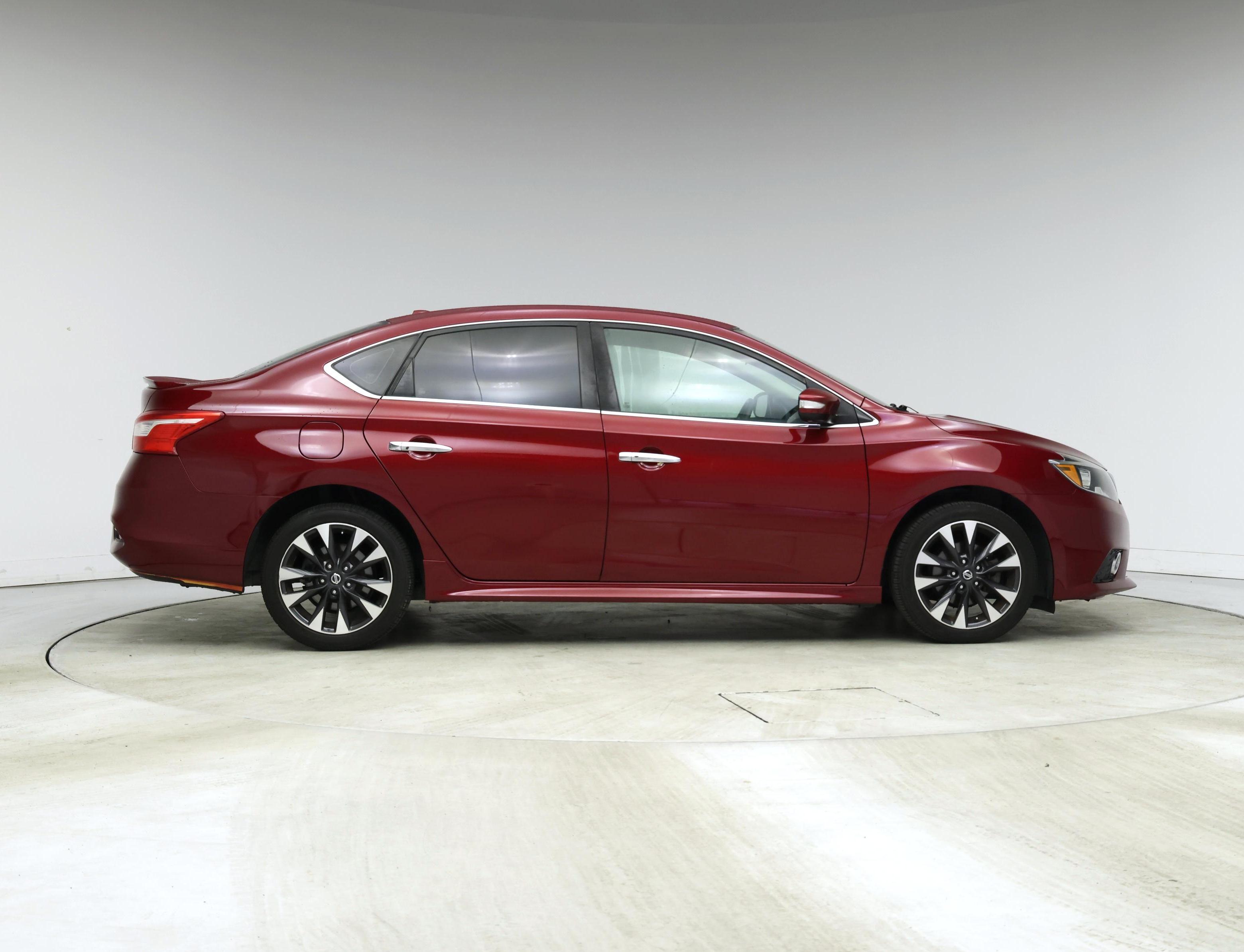 Thumbnail: 2018 Nissan Sentra - 7
