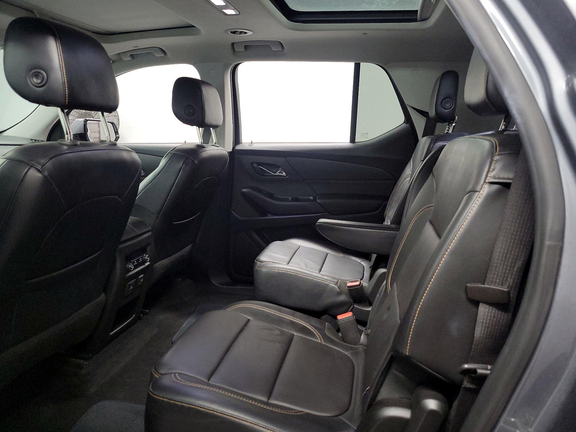 Thumbnail: 2018 Chevrolet Traverse - 17