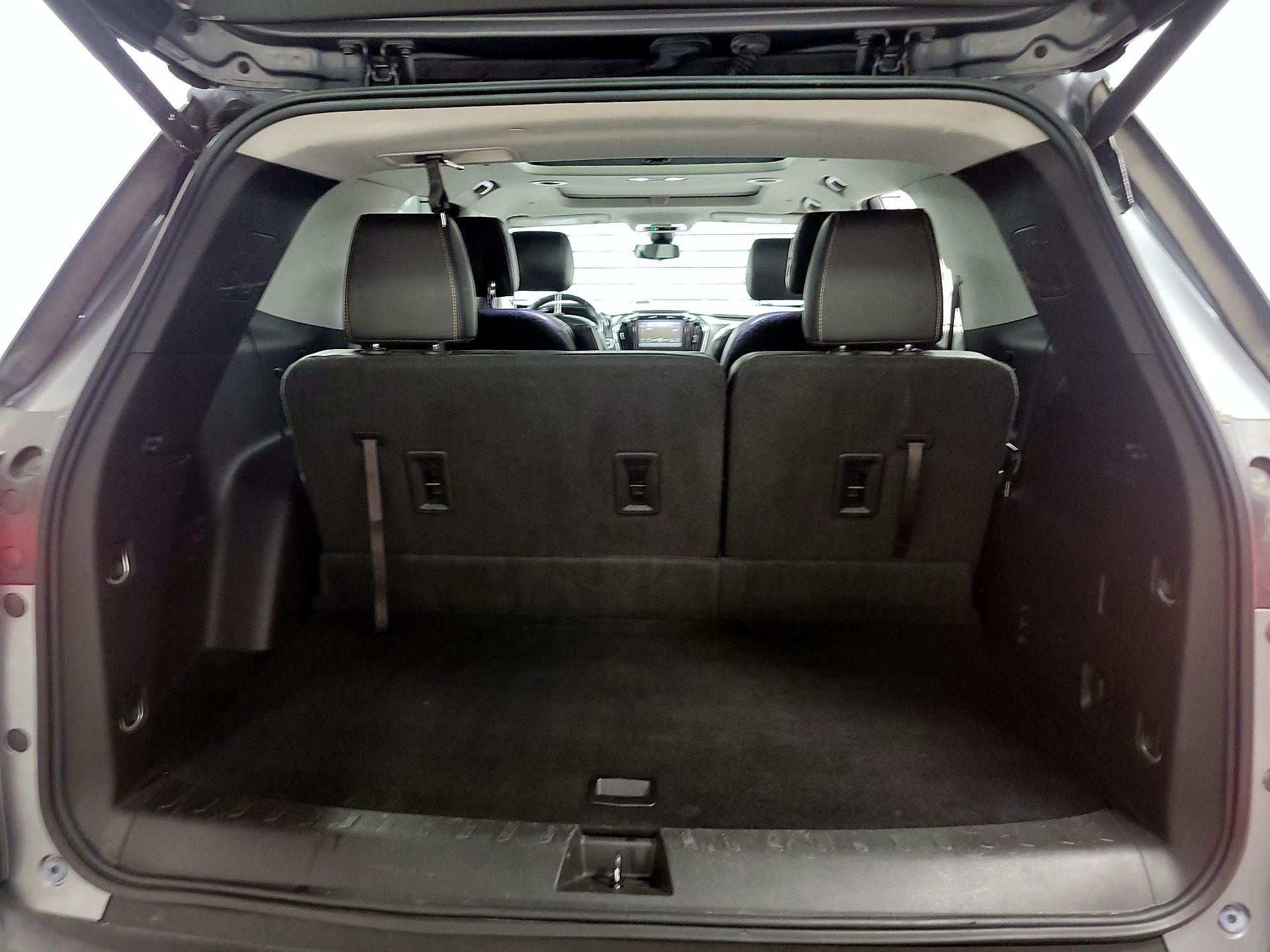 Thumbnail: 2018 Chevrolet Traverse - 18