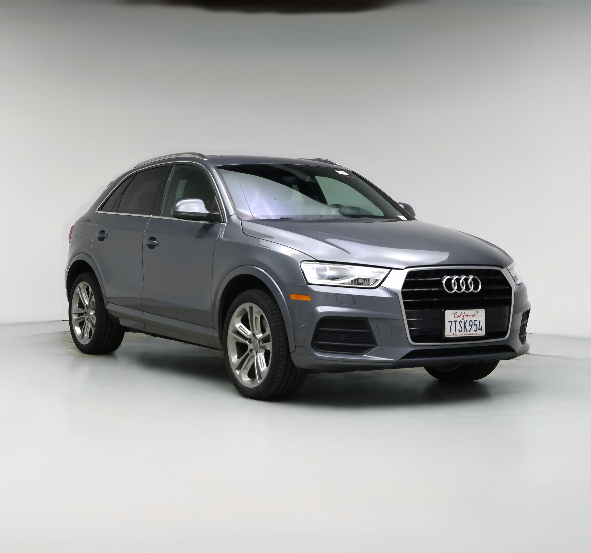 Thumbnail: 2016 Audi Q3 - 1