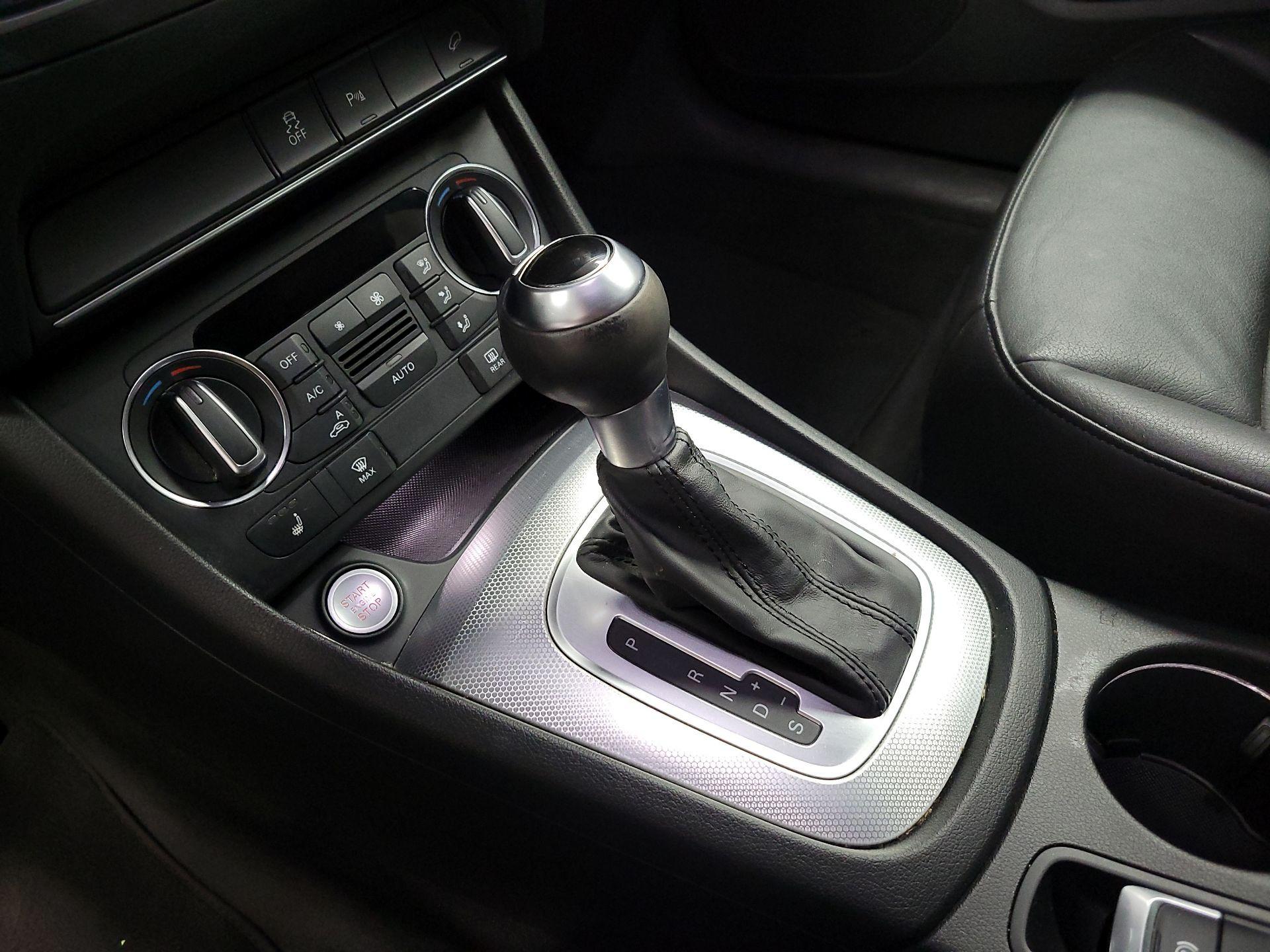 Thumbnail: 2016 Audi Q3 - 17