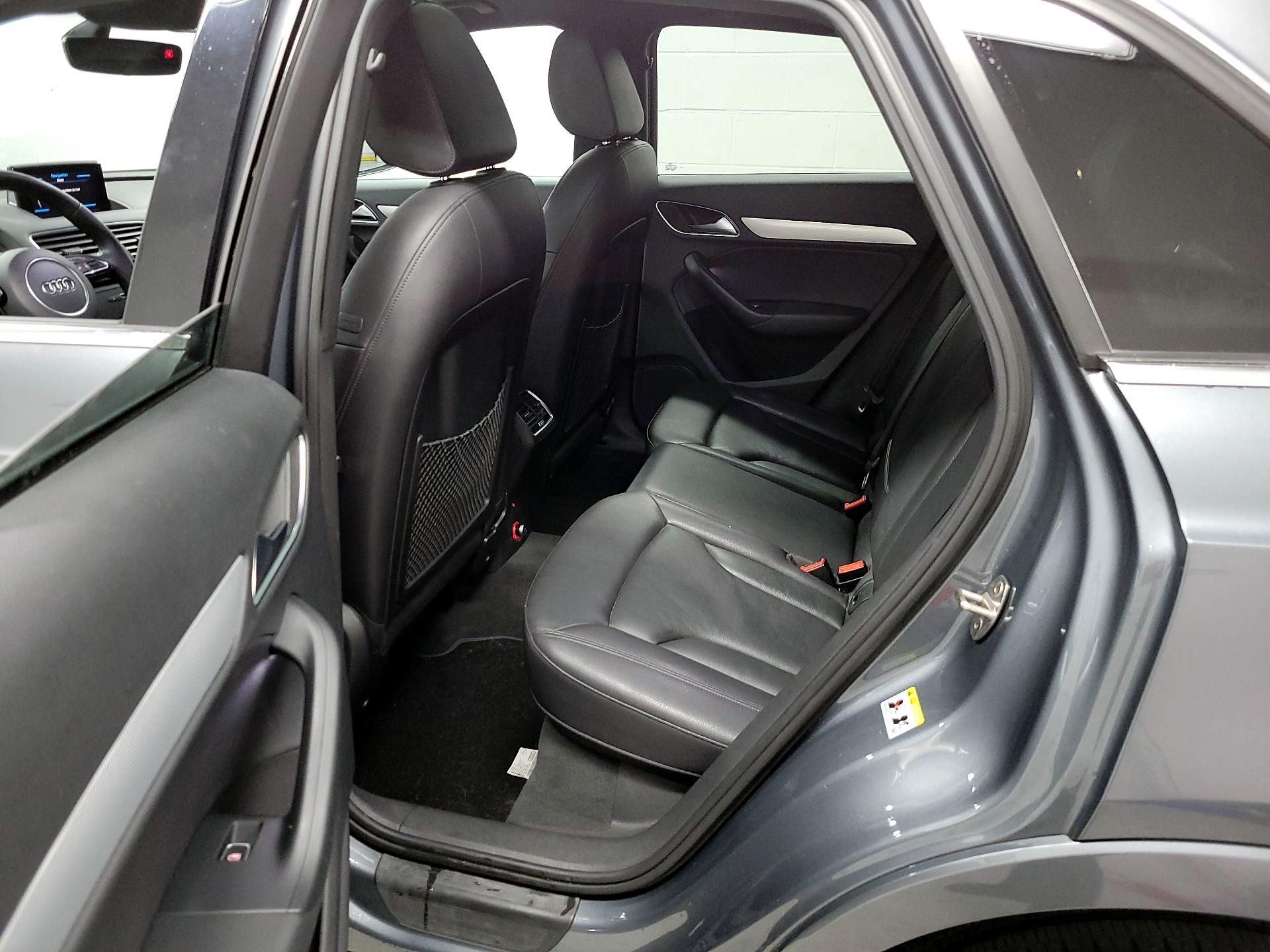 Thumbnail: 2016 Audi Q3 - 19