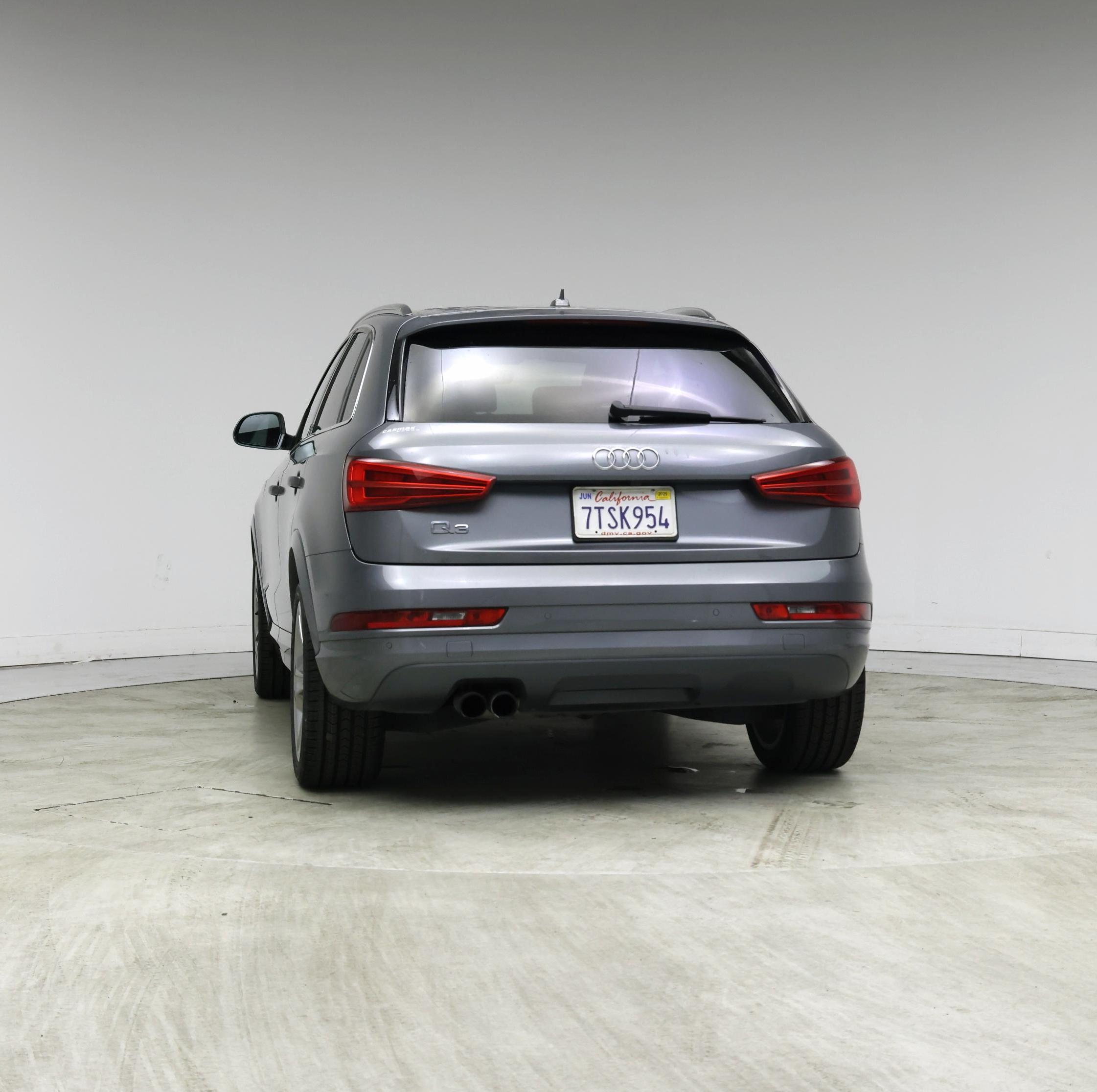 Thumbnail: 2016 Audi Q3 - 6