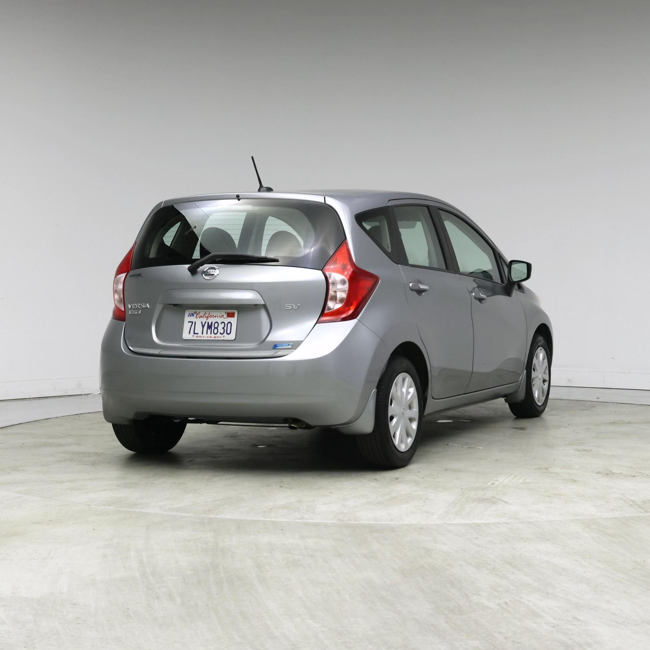Thumbnail: 2015 Nissan Versa Note - 8