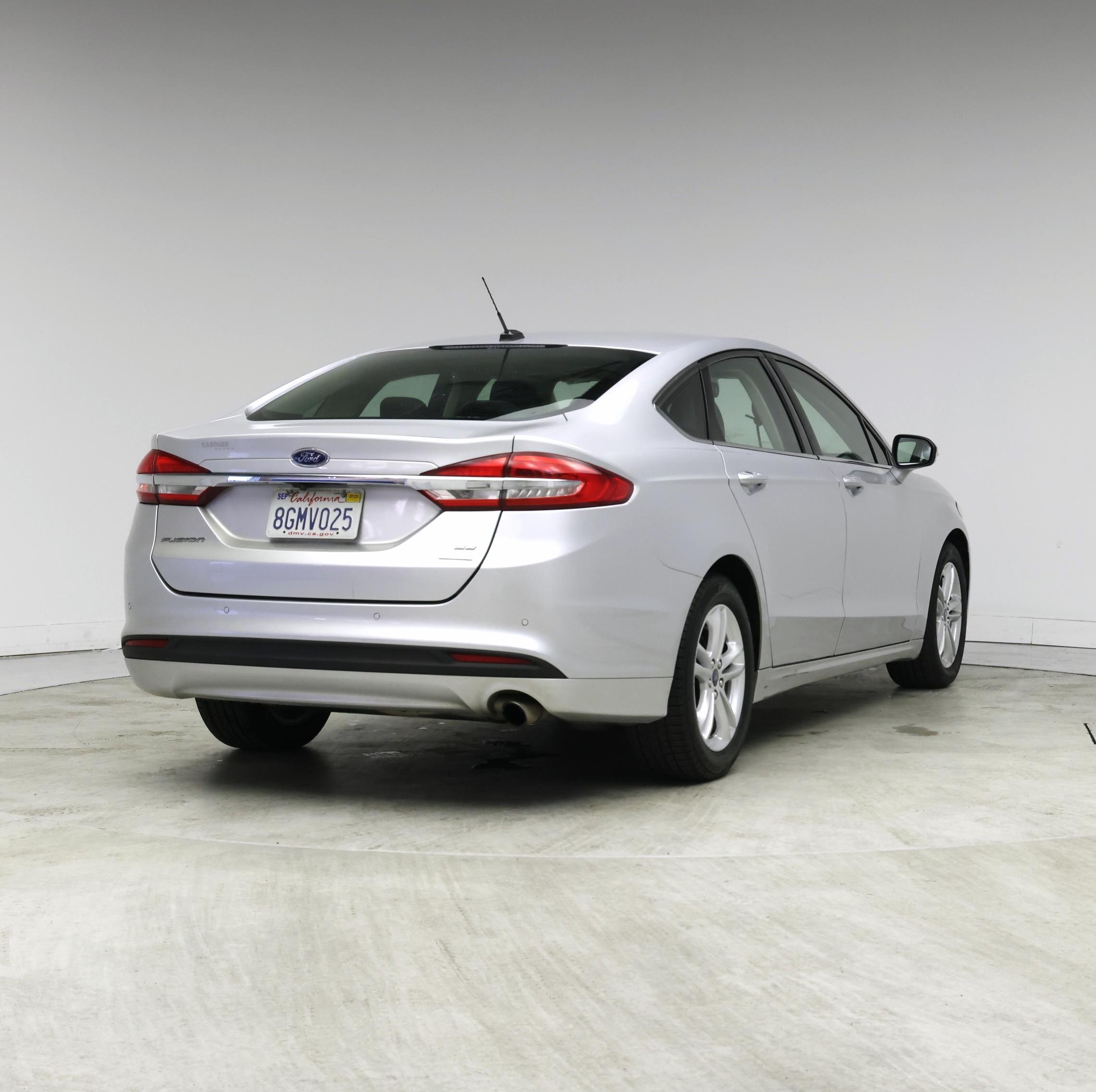 Thumbnail: 2018 Ford Fusion - 8