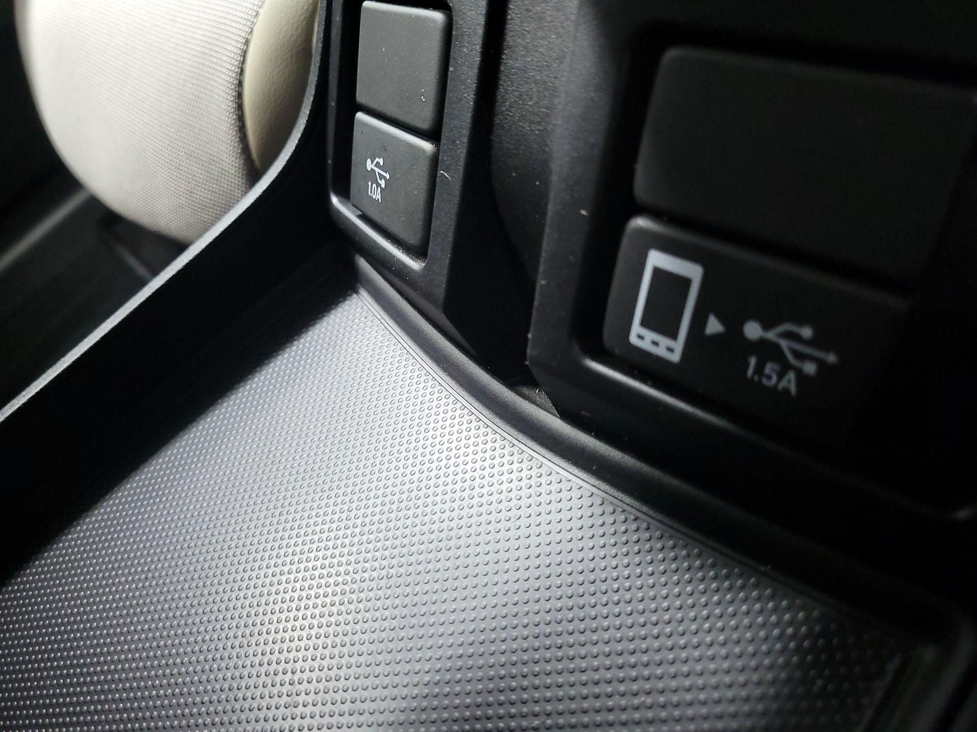 Thumbnail: 2019 Honda Clarity - 18